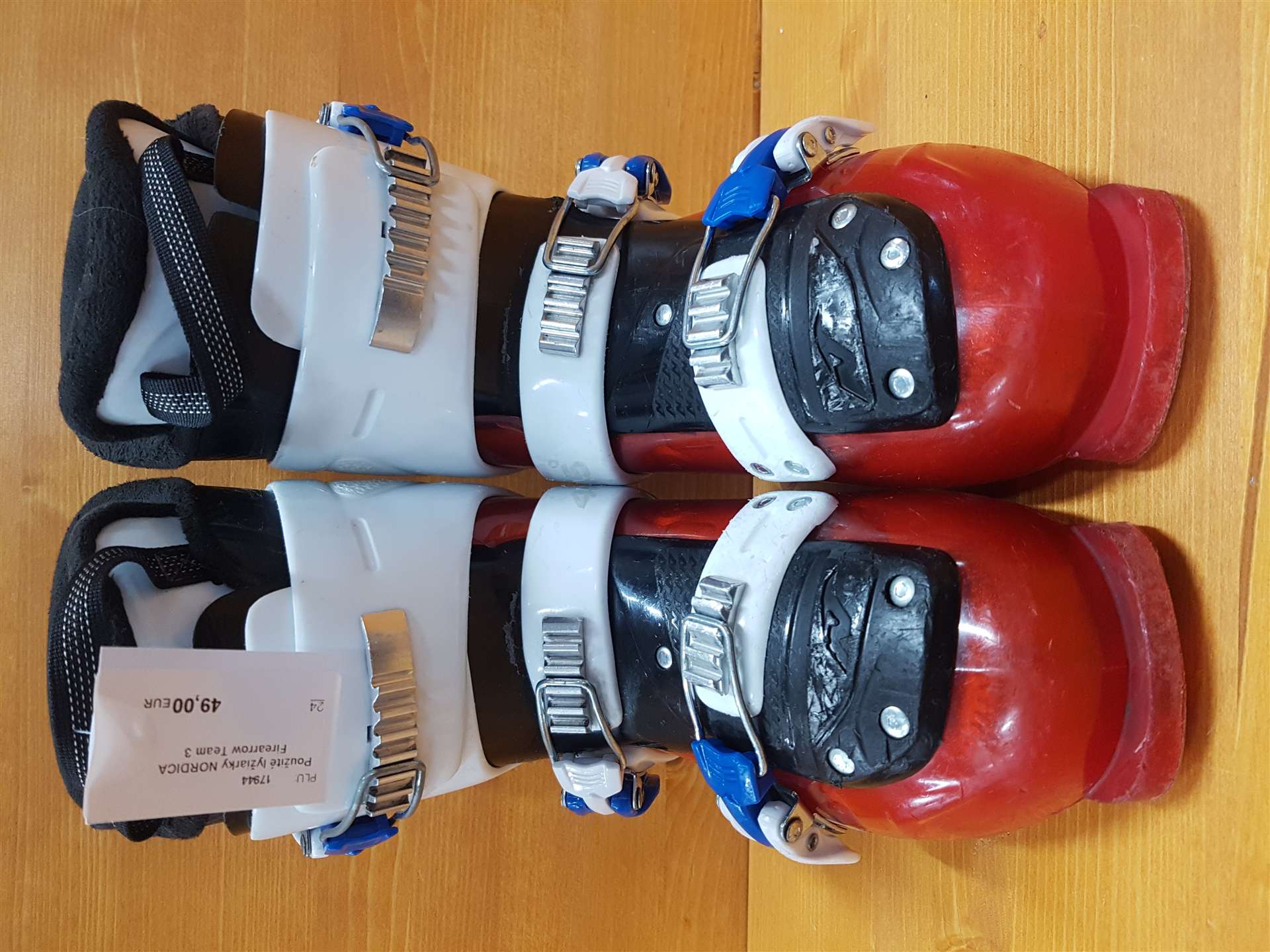 Použité lyžiarky NORDICA Firearrow Team 3