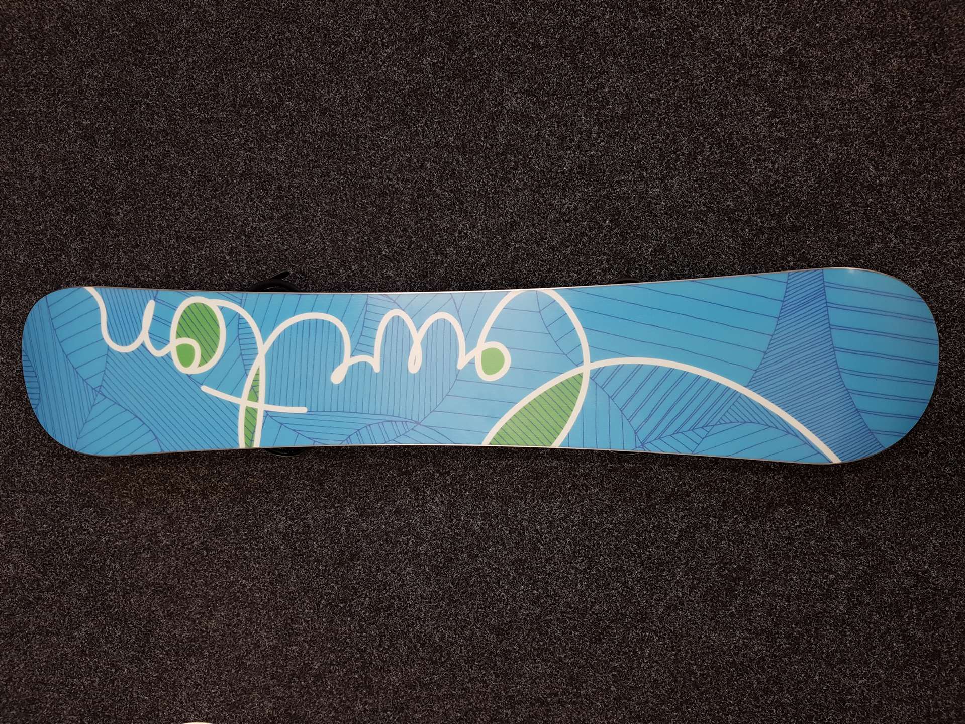 Snowboard BURTON Lux usato + attacchi BURTON taglia S