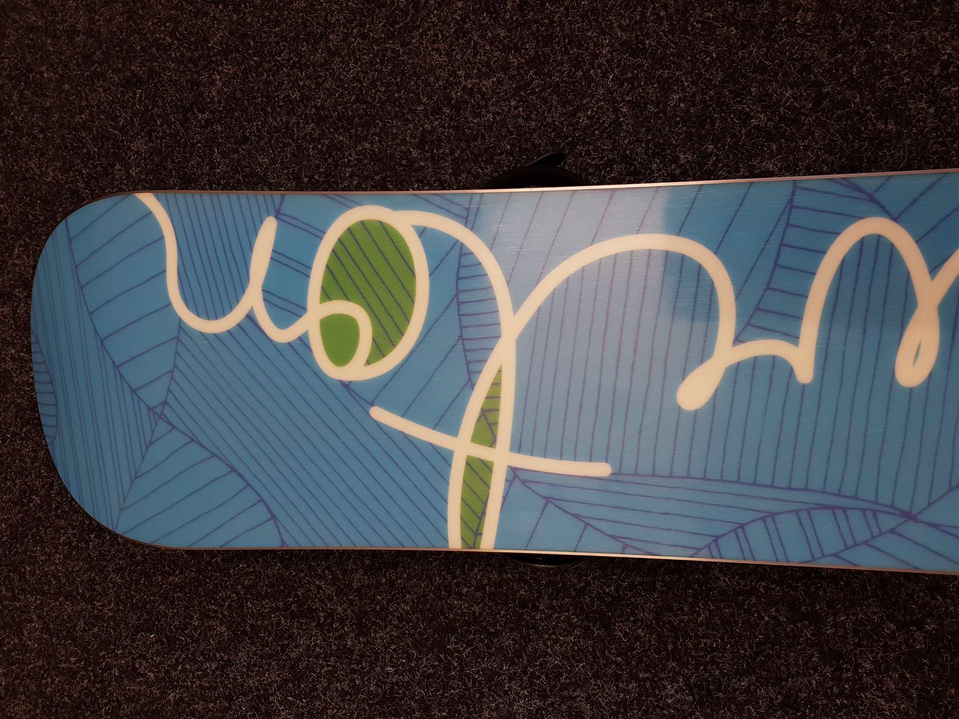 Snowboard BURTON Lux usato + attacchi BURTON taglia S