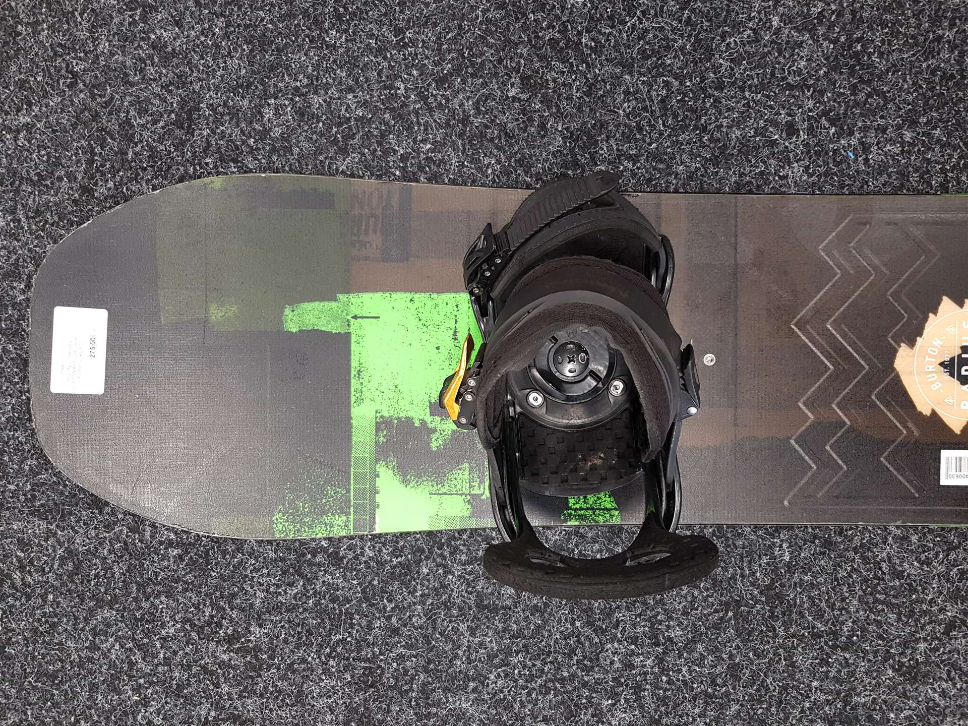 Snowboard BURTON Radius usato + attacchi Burton taglia S
