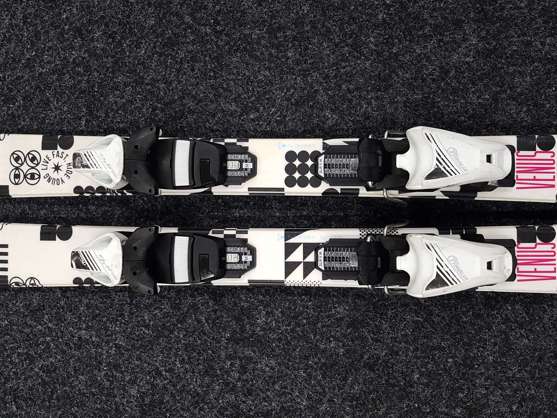 Gebrauchte SPORTEN Venus Kinderski + Tyrolia SLR 4.5 Bindungen