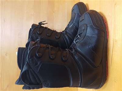 Scarponi da snowboard Flow usati