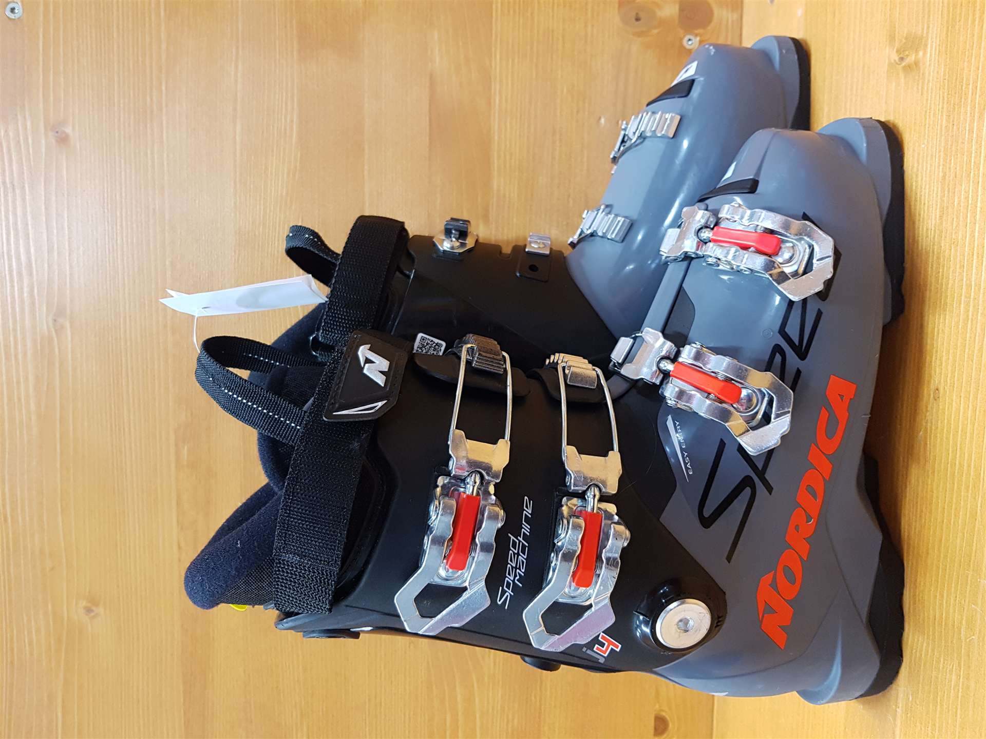 Chaussures de ski d'occasion NORDICA Speed Machine J4