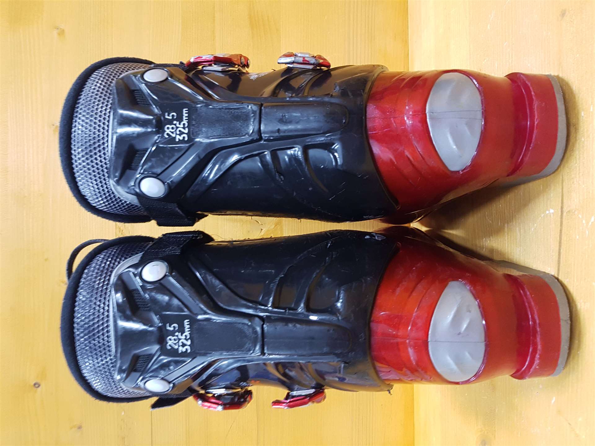 Używane buty narciarskie TECNICA MEGA+ SR