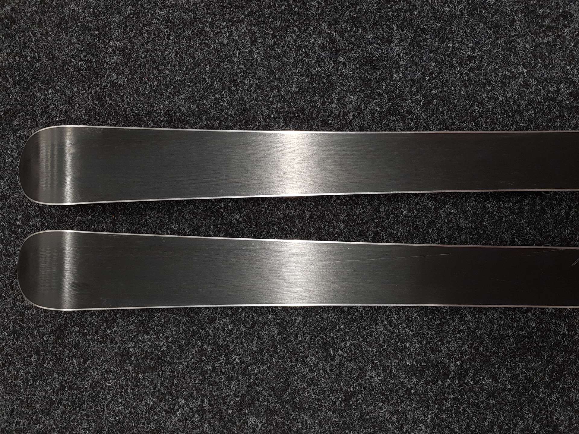 Použité lyže BLIZZARD Race IQ system + viazanie Blizzard IQ 7