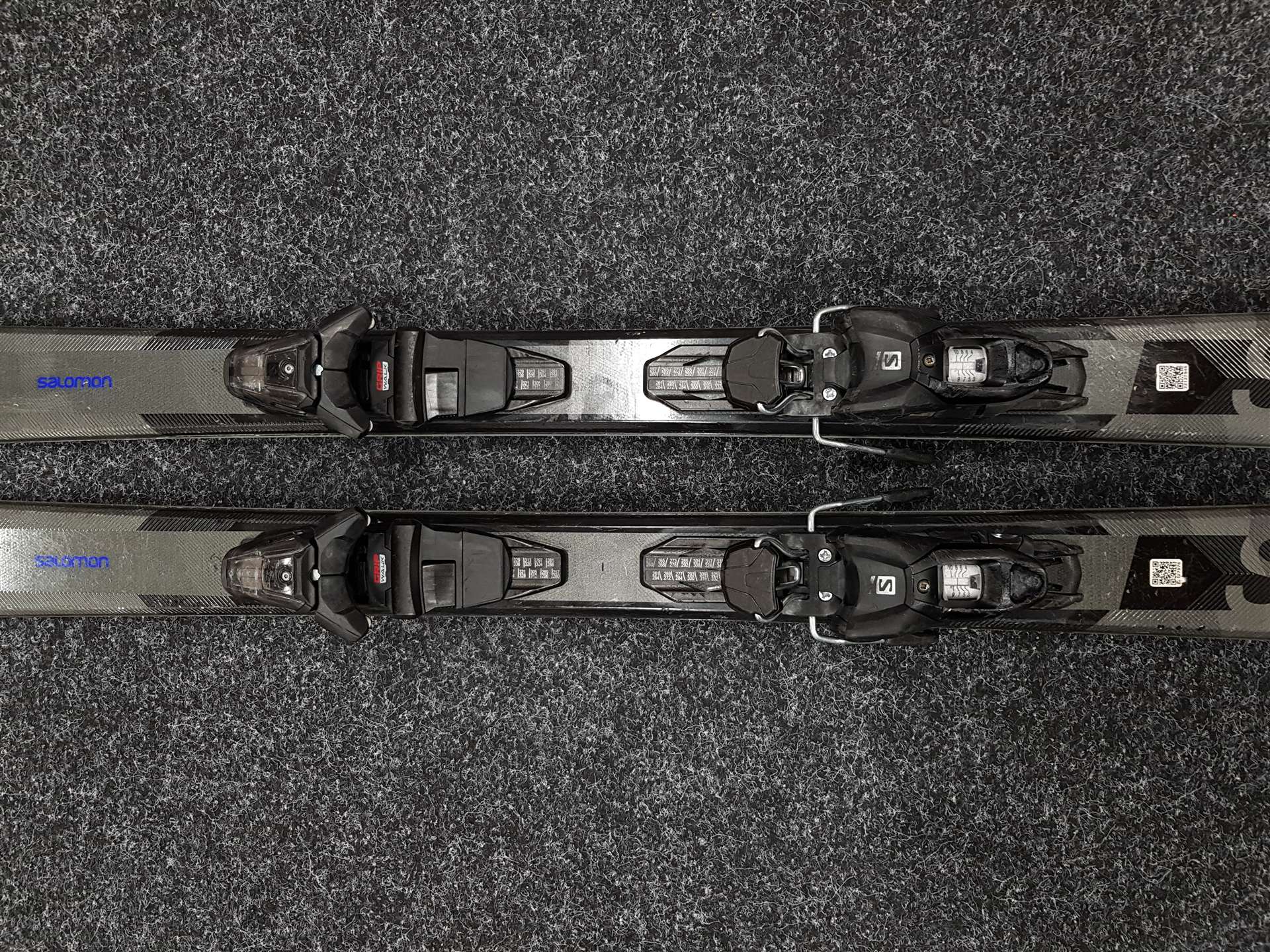 Skis SALOMON S/Force SX d'occasion + fixations Salomon L10