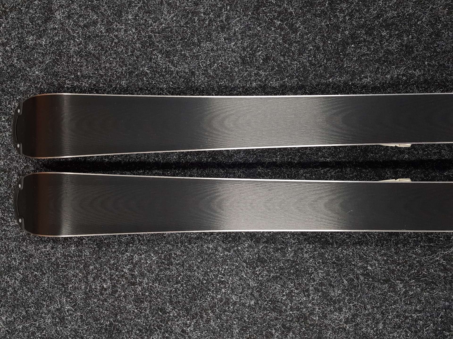 Gebrauchte Ski BLIZZARD Firebird JR + Bindungen Marker 7.0