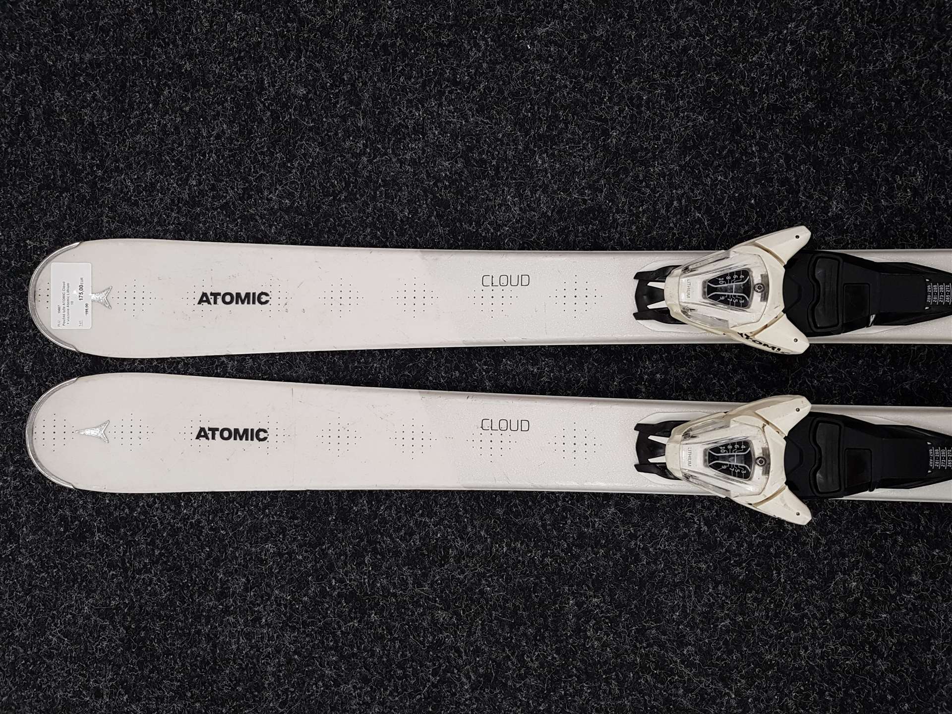 Gebrauchte ATOMIC Cloud Skier + Atomic Lithium 10 Bindungen