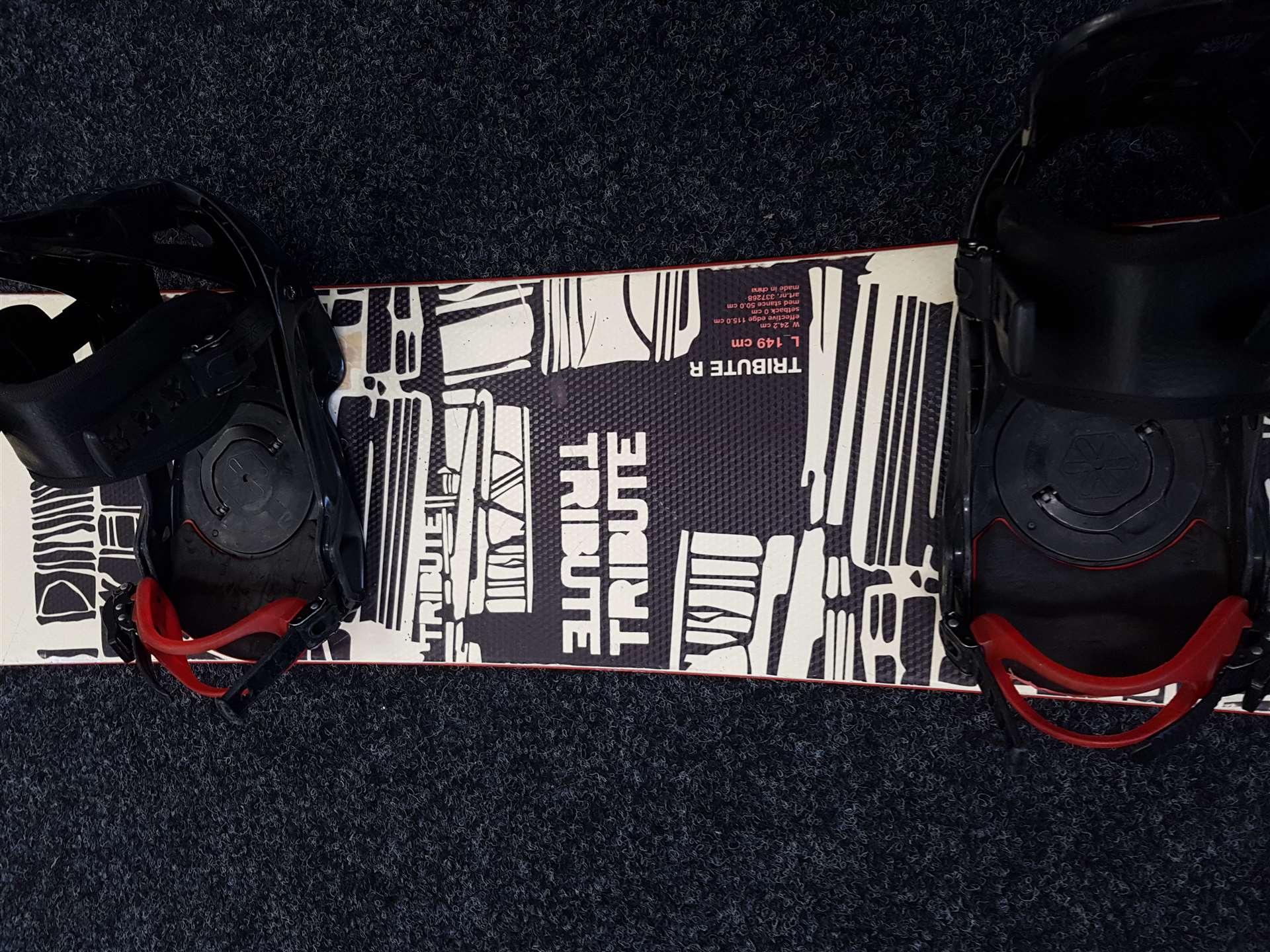 Snowboard HEAD Tribute R d'occasion + fixations Salomon taille M