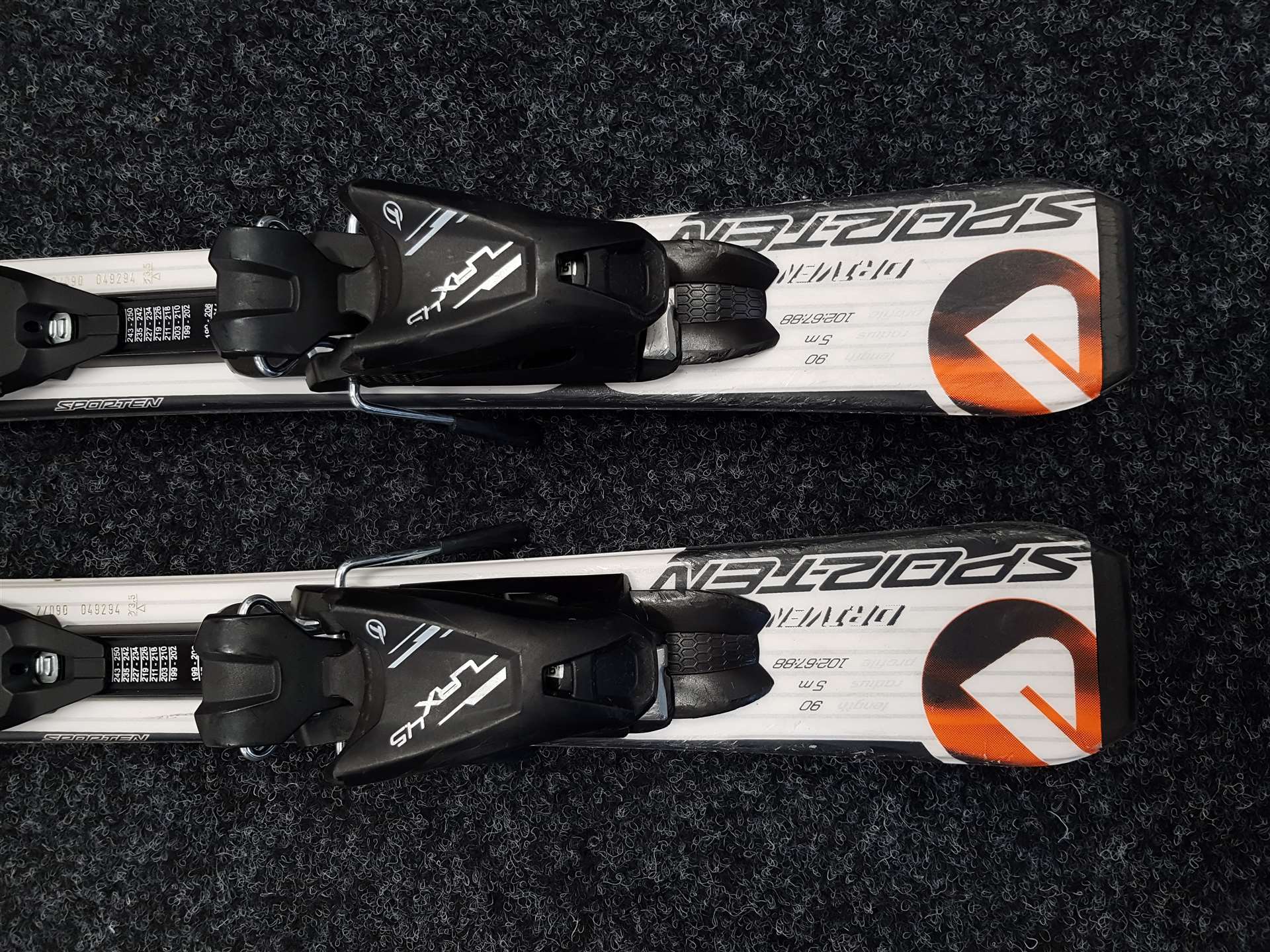 Używane narty SPORTEN X-Fighter + wiązania Tyrolia LRX 4.5