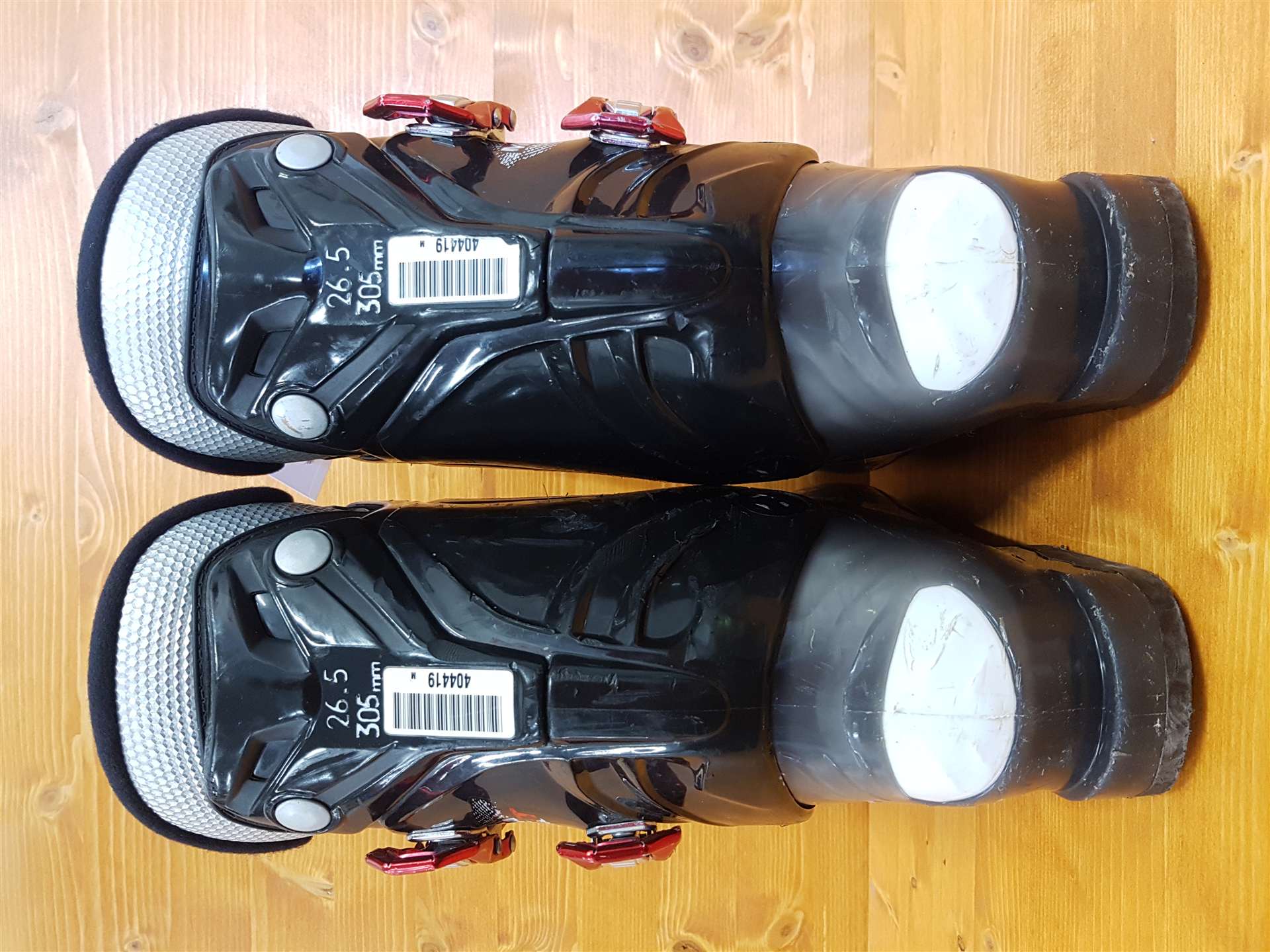 Použité lyžiarky TECNICA Mega +T