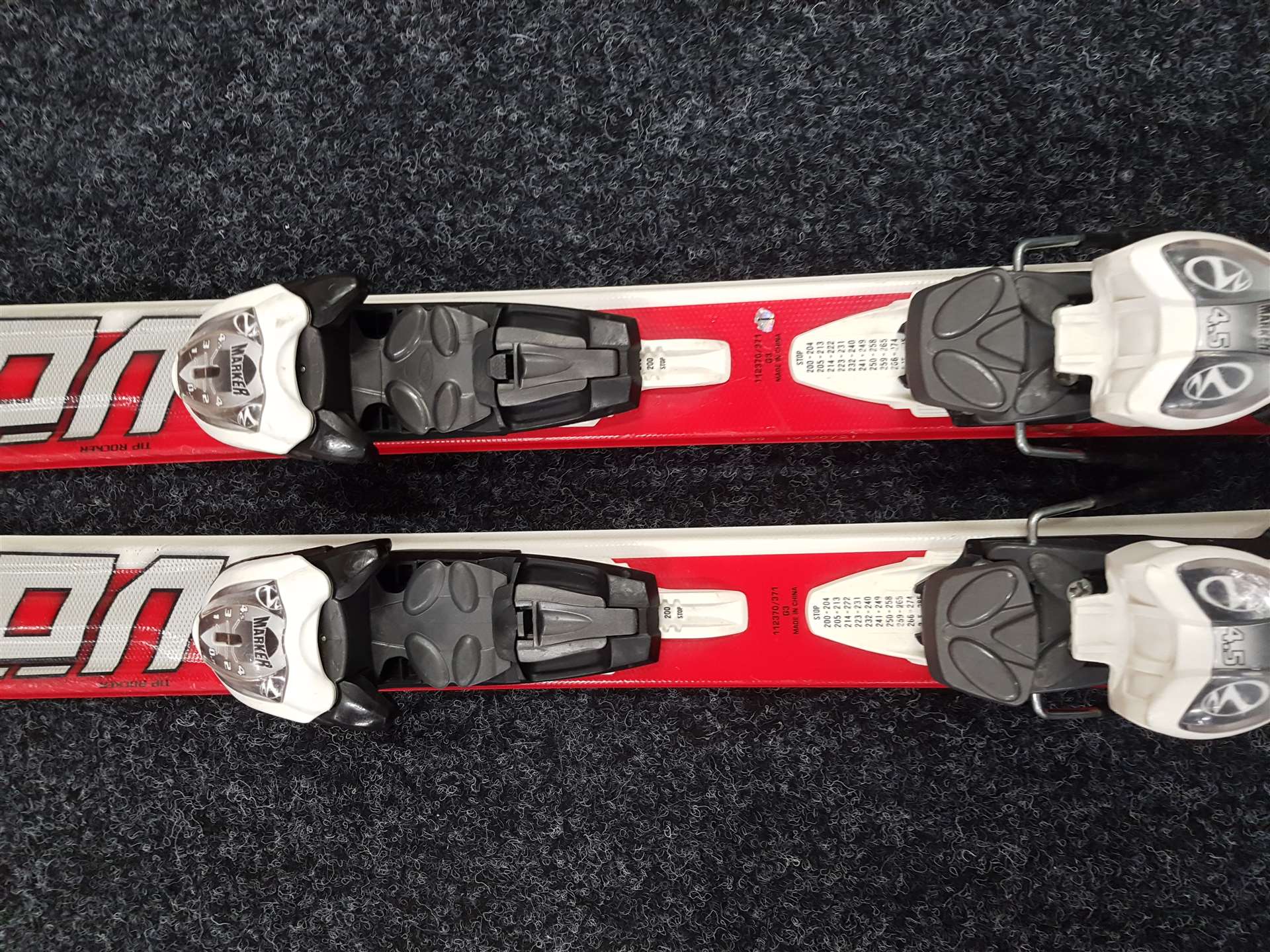 Použité lyže VOLKL Racetiger  + viazanie Marker 4,5