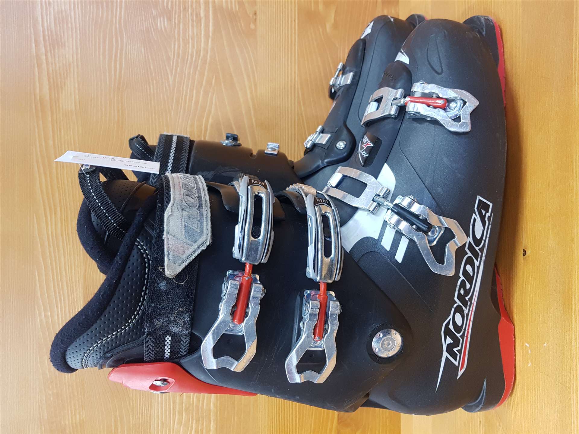 Použité lyžařky NORDICA NXT X