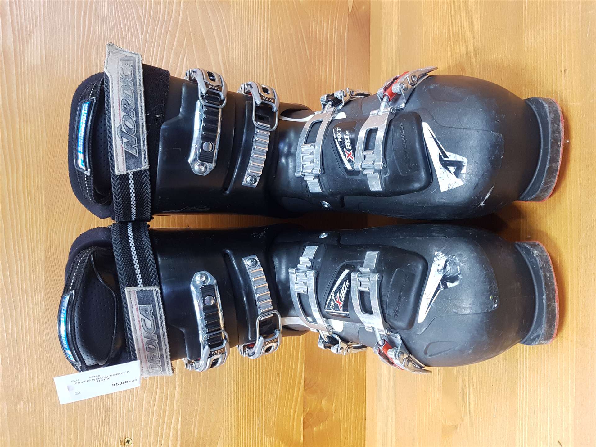 Použité lyžařky NORDICA NXT X