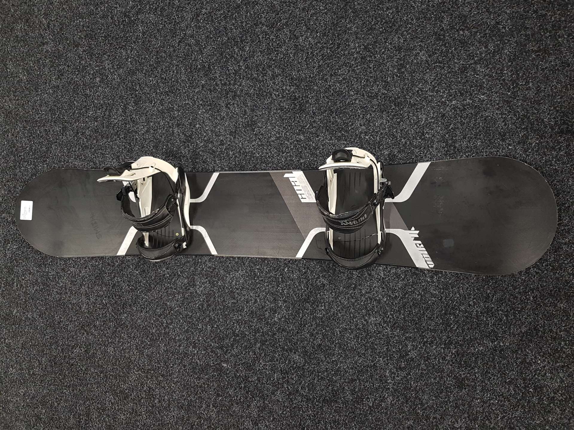 Snowboard VOLKL Coal d'occasion + fixations Volkl Fastec taille L