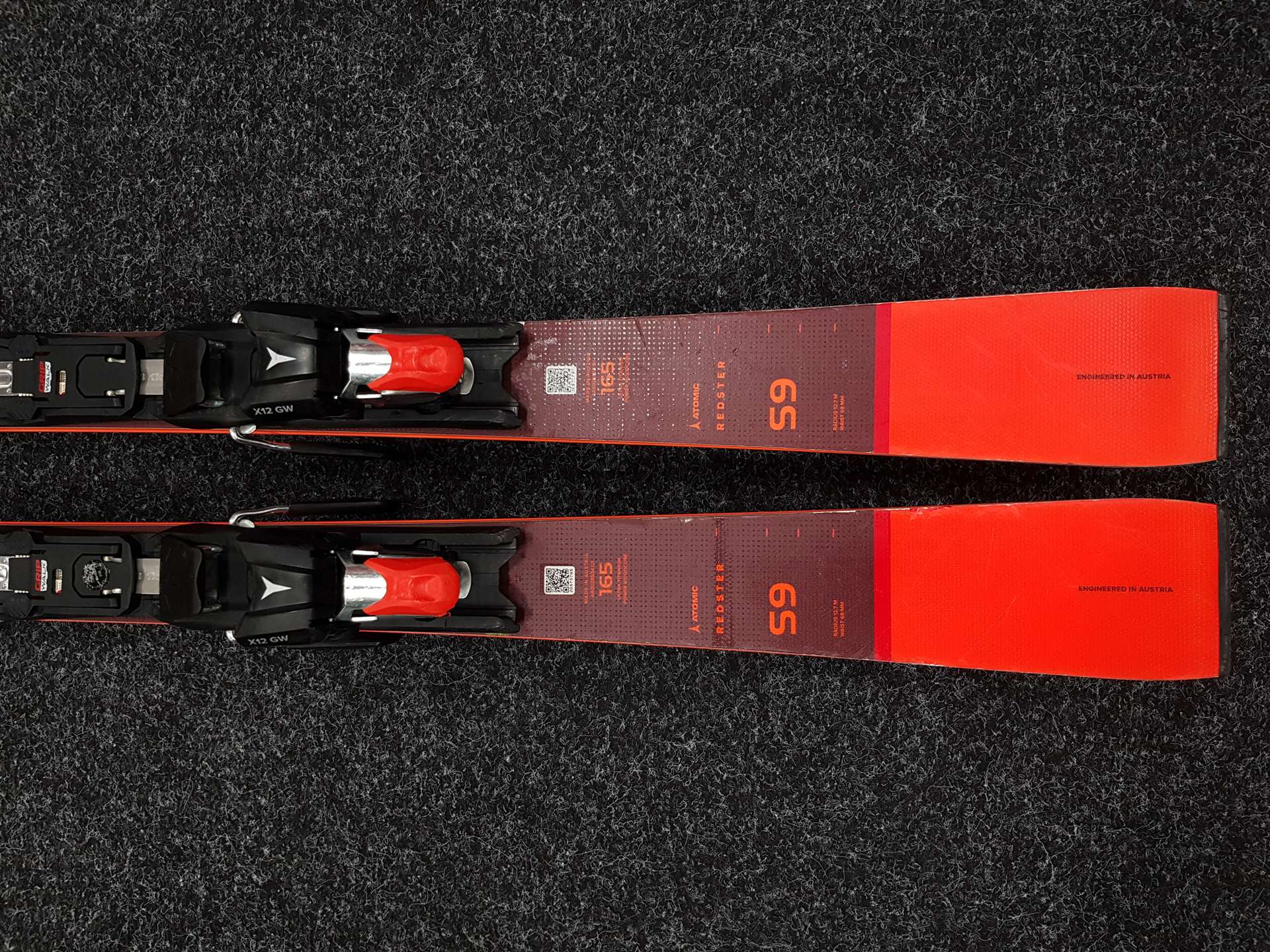 Używane narty ATOMIC Redster S9 + wiązania Atomic X12 GW