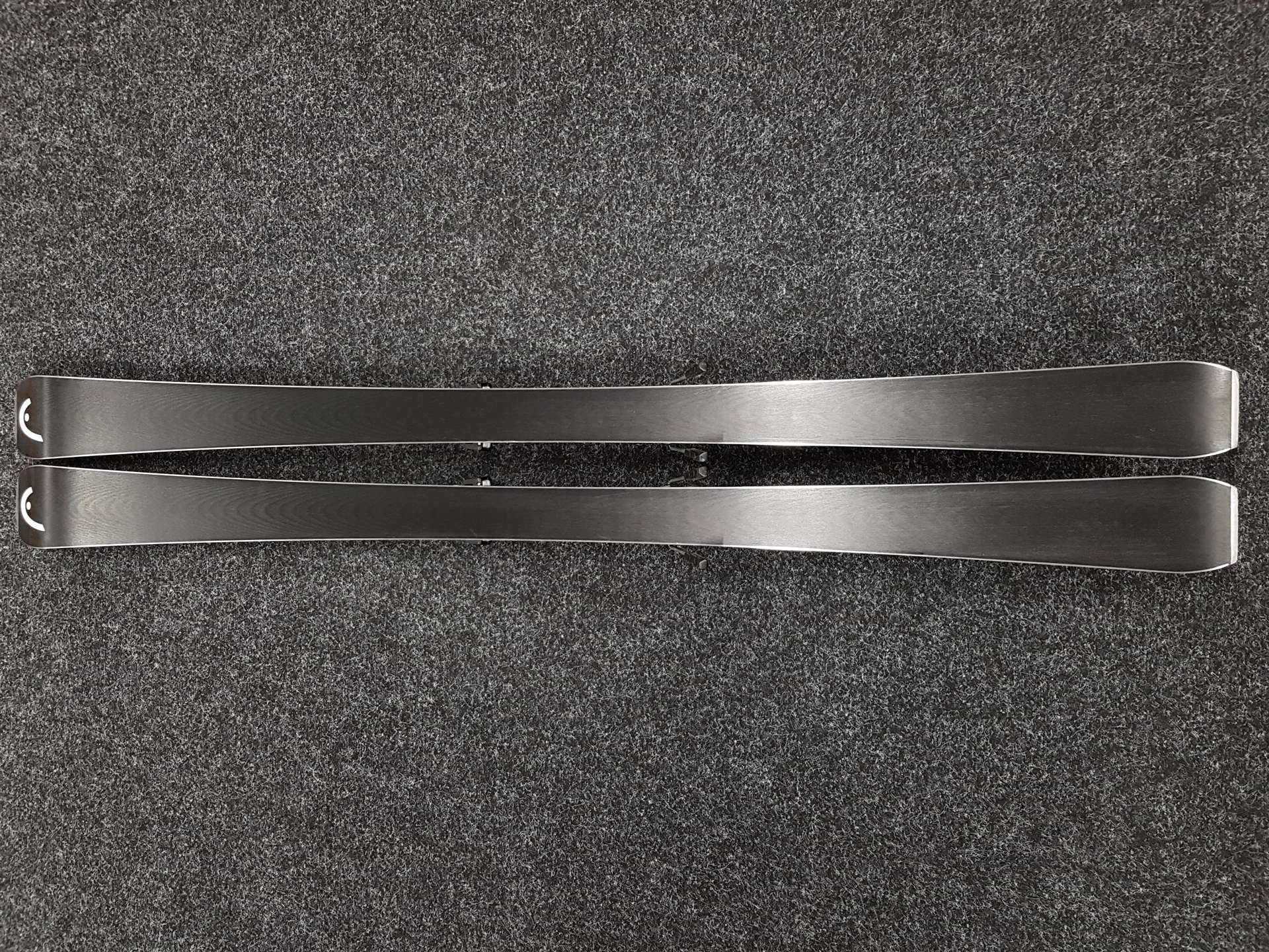 Použité lyže HEAD i.Speed Era 3.0 Kers + viazanie Head PRX 12