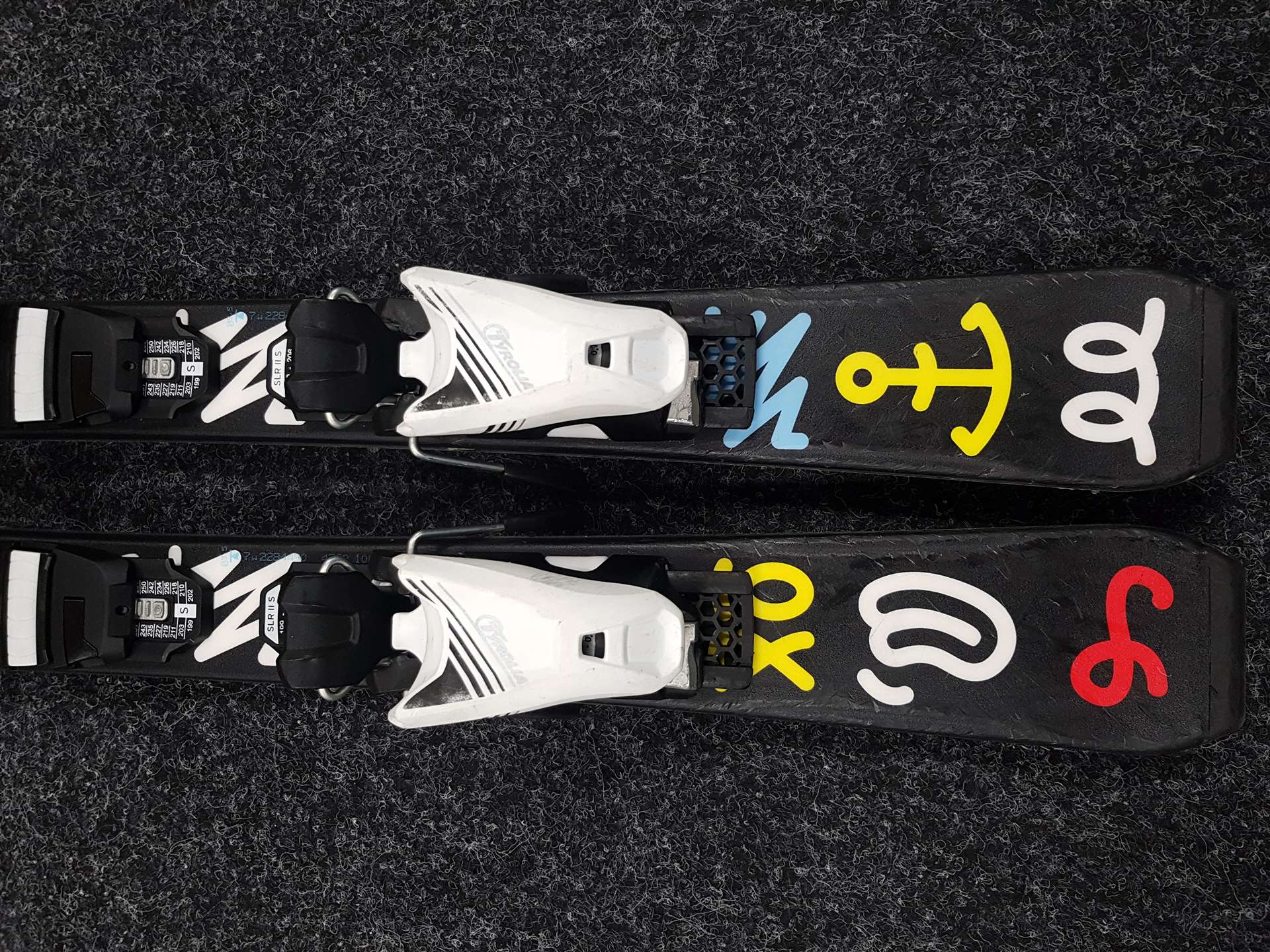 Použité dětské lyže SPORTEN XOXO + vázání Tyrolia SLR 4,5