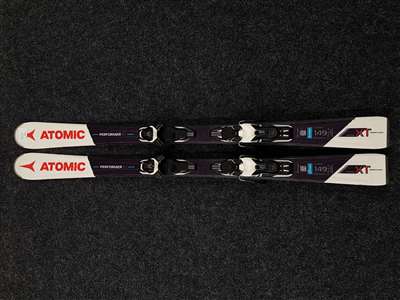 Rabljene ATOMIC Performer XT skije + vezovi Atomic Lithium 10