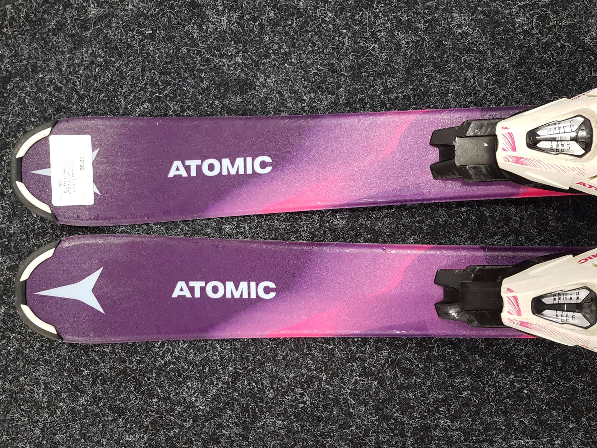 Gebrauchte ATOMIC Vantage X Kinderski + Atomic 4.5 Bindungen