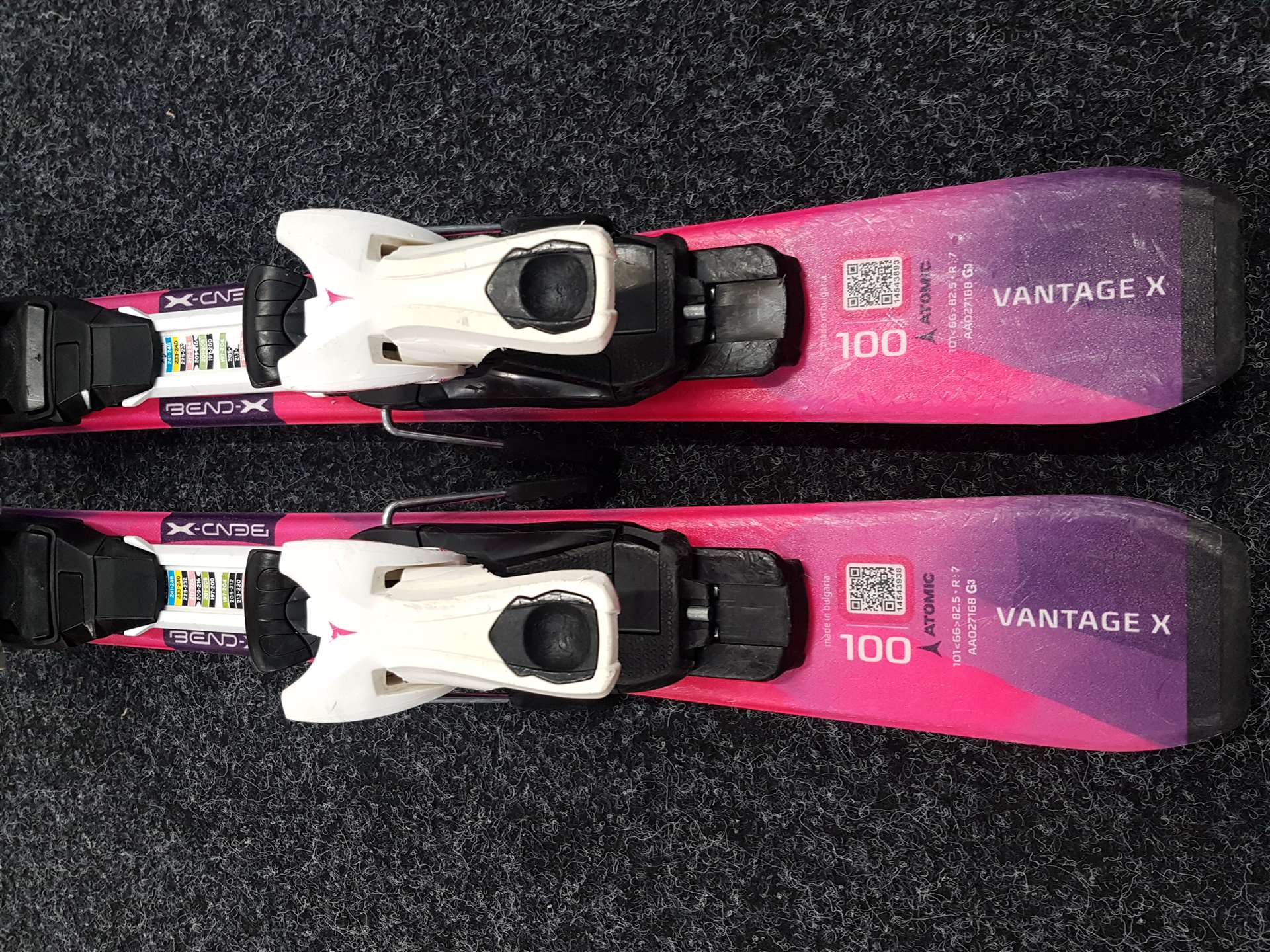 Gebrauchte ATOMIC Vantage X Kinderski + Atomic 4.5 Bindungen