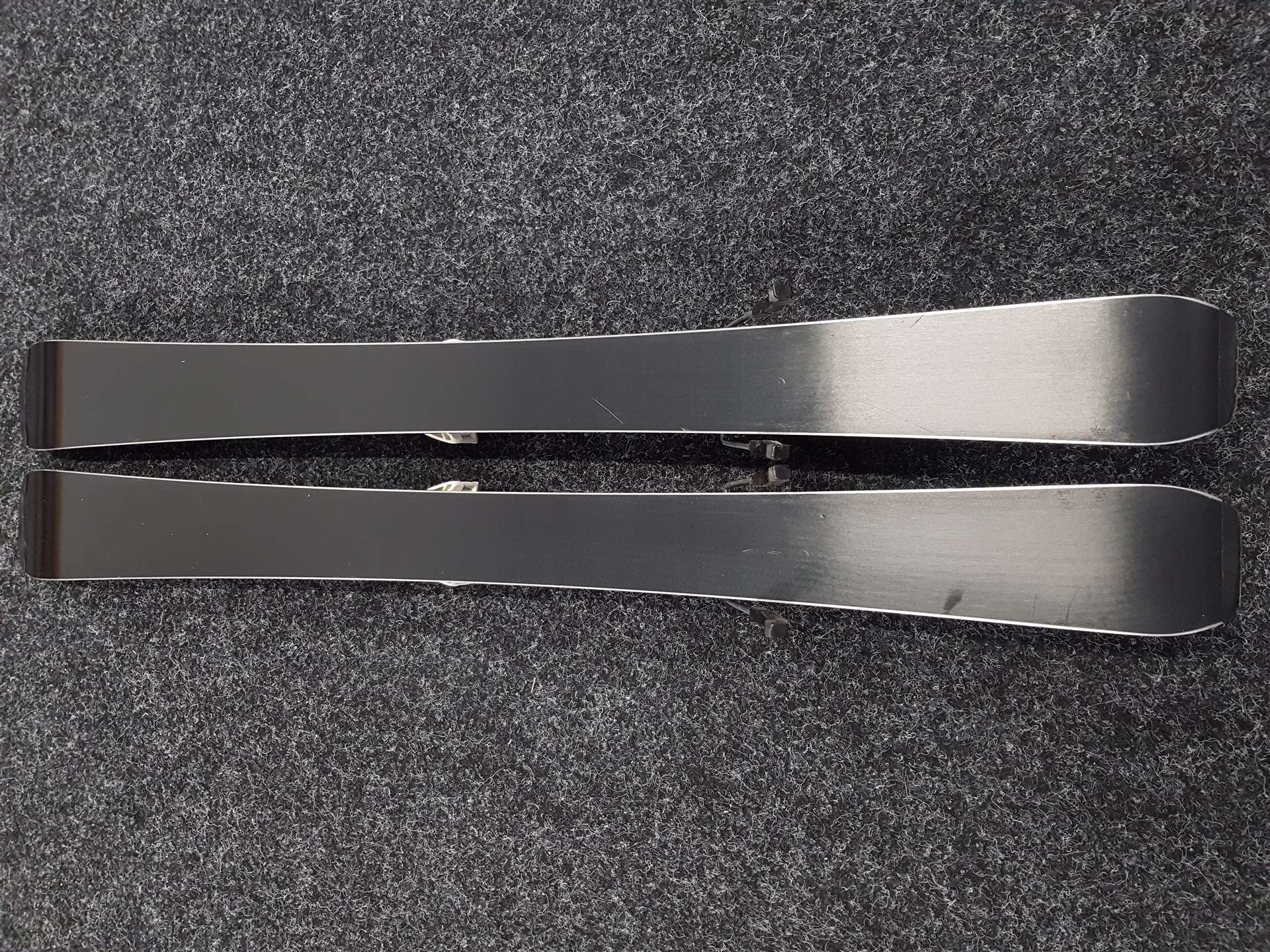 Gebrauchte ATOMIC Vantage X Kinderski + Atomic 4.5 Bindungen