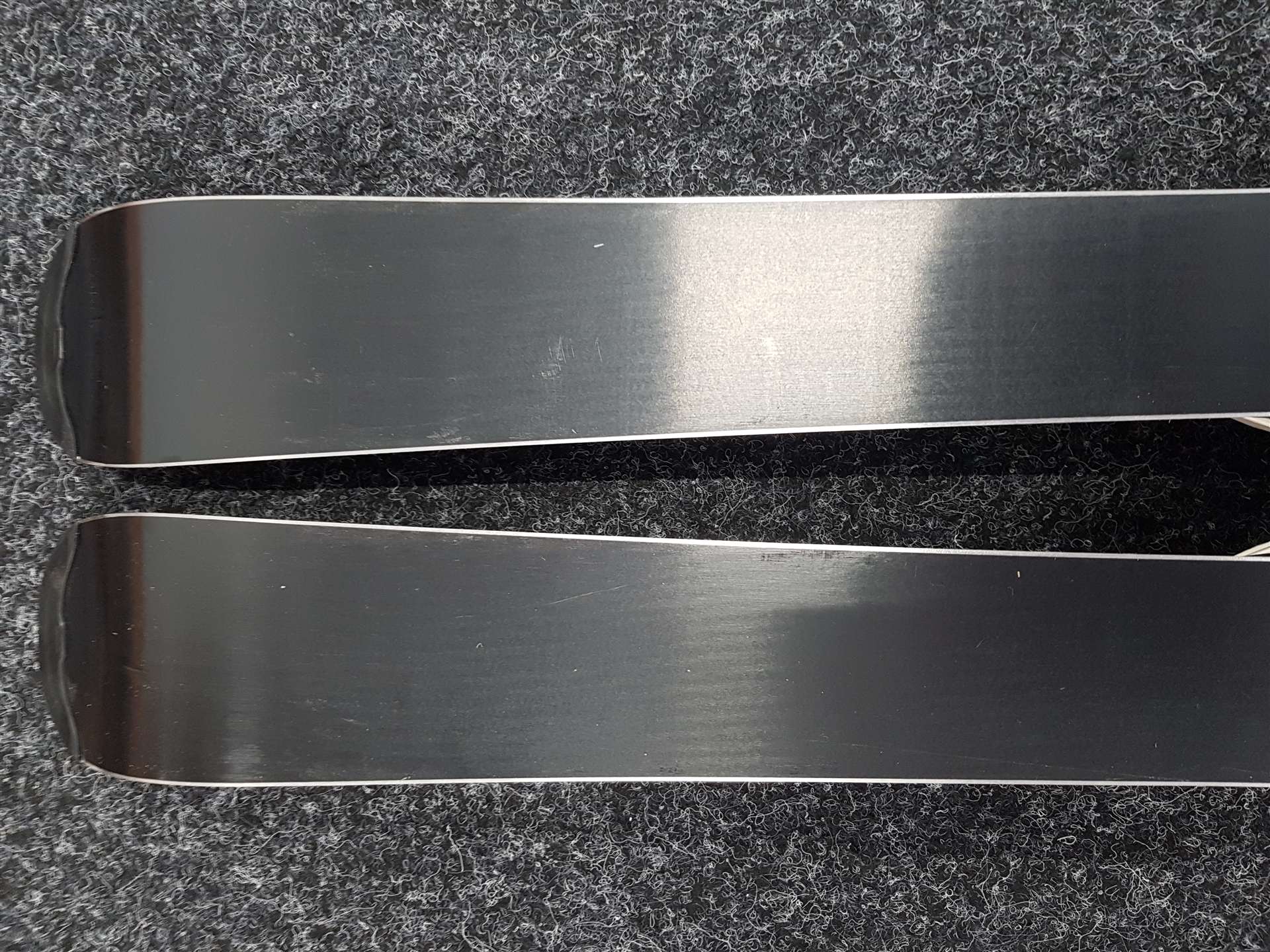 Gebrauchte ATOMIC Vantage X Kinderski + Atomic 4.5 Bindungen