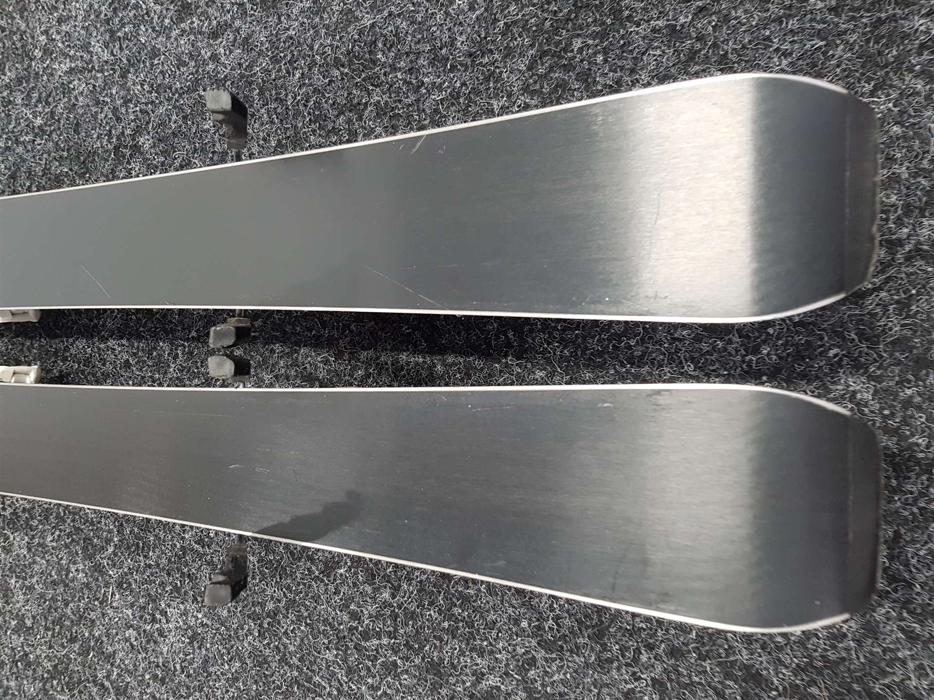 Gebrauchte ATOMIC Vantage X Kinderski + Atomic 4.5 Bindungen