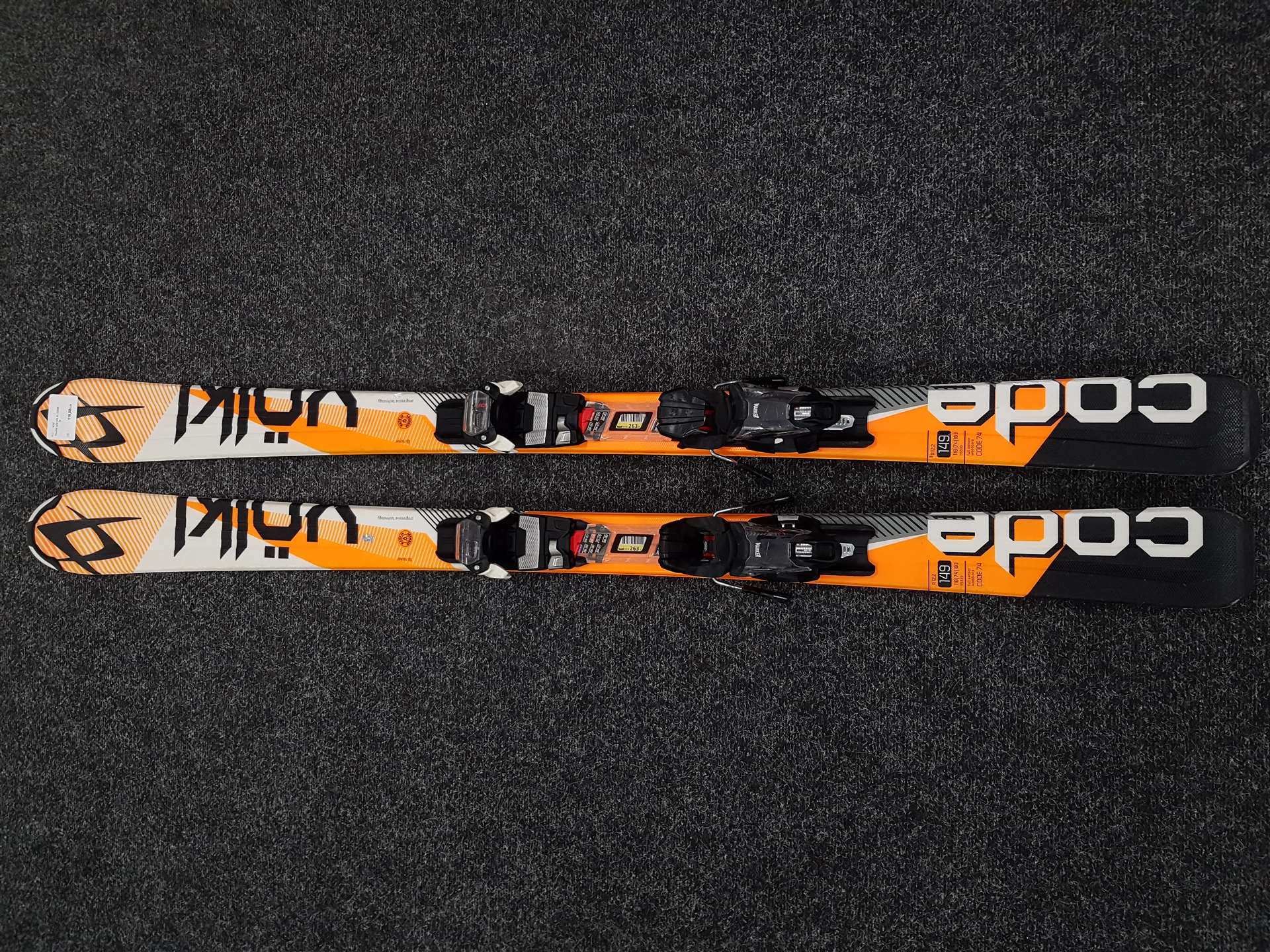 Esquís usados VOLKL CODE 74