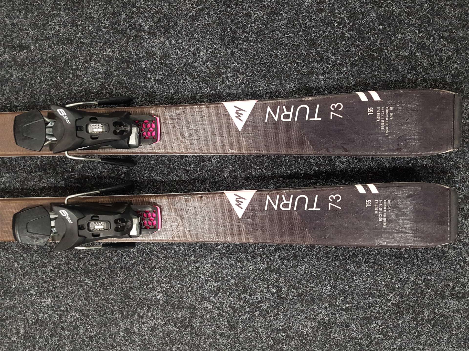 Sci FISCHER My Turn 73 usati + attacchi Fischer RS 9