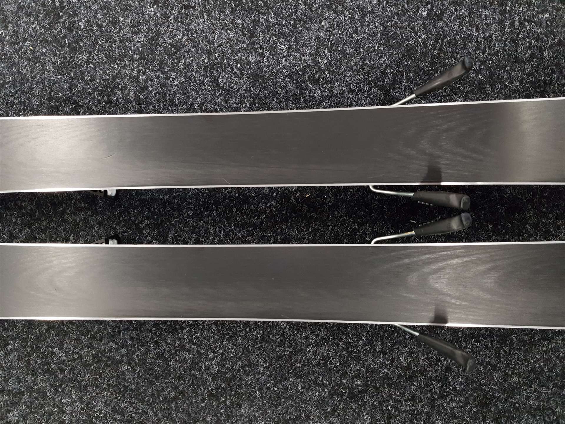 Używane narty FISCHER RC4 + wiązania Fischer RS 10