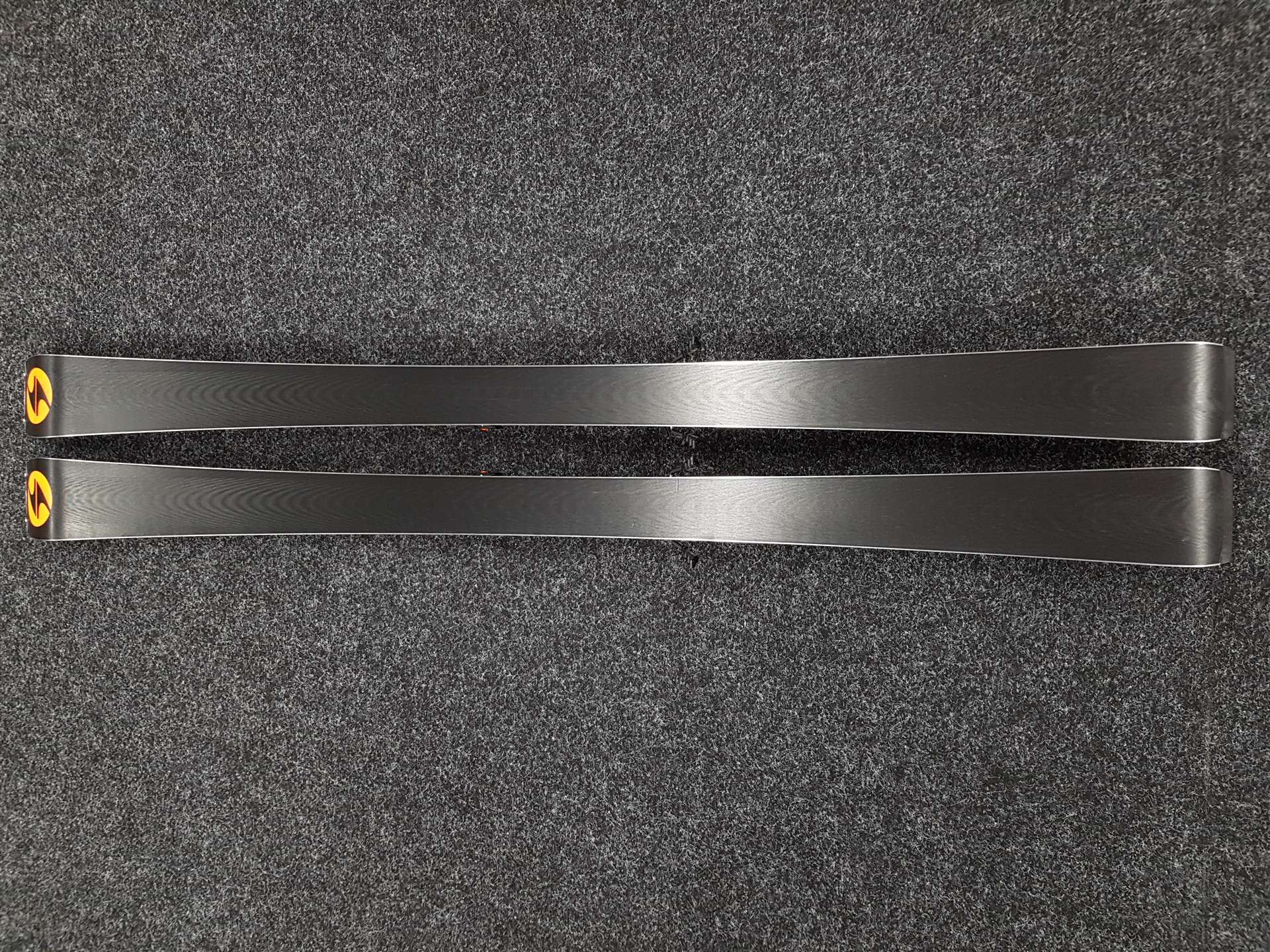 Skis BLIZZARD Firebird RS Ti d'occasion + fixations Marker Xcell 12