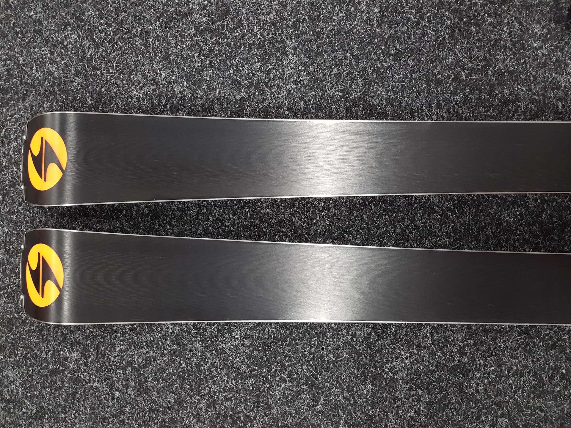 Skis BLIZZARD Firebird RS Ti d'occasion + fixations Marker Xcell 12
