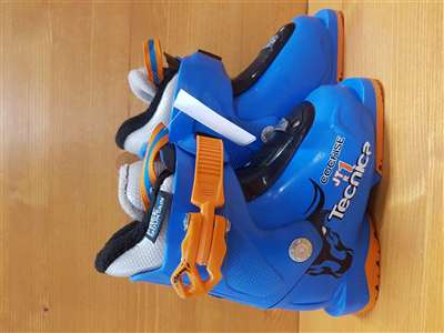 Použité lyžařky TECNICA Cochise JT1