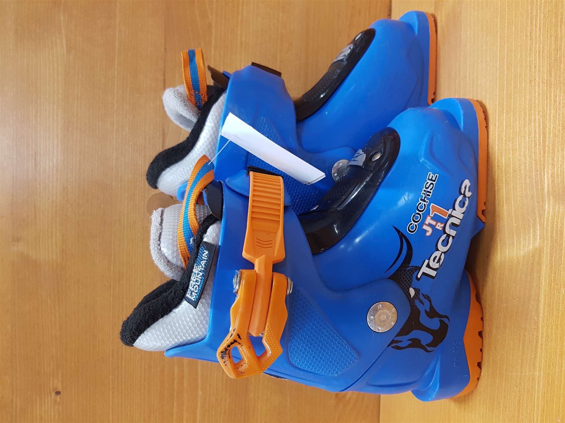 Použité lyžiarky TECNICA Cochise JT1