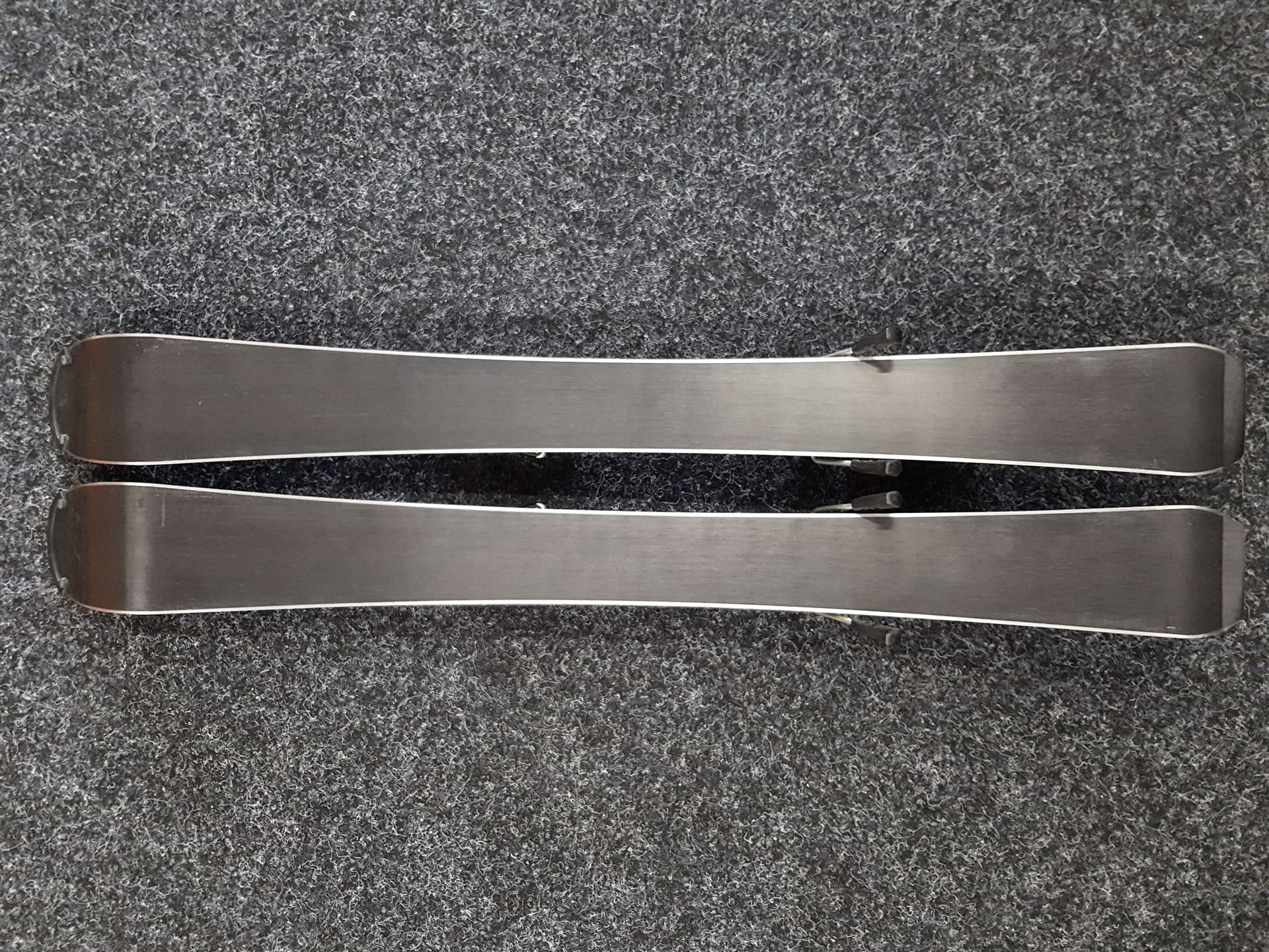 Skis enfant d'occasion SPORTEN Rocker + fixations Tyrolia SLR 4.5