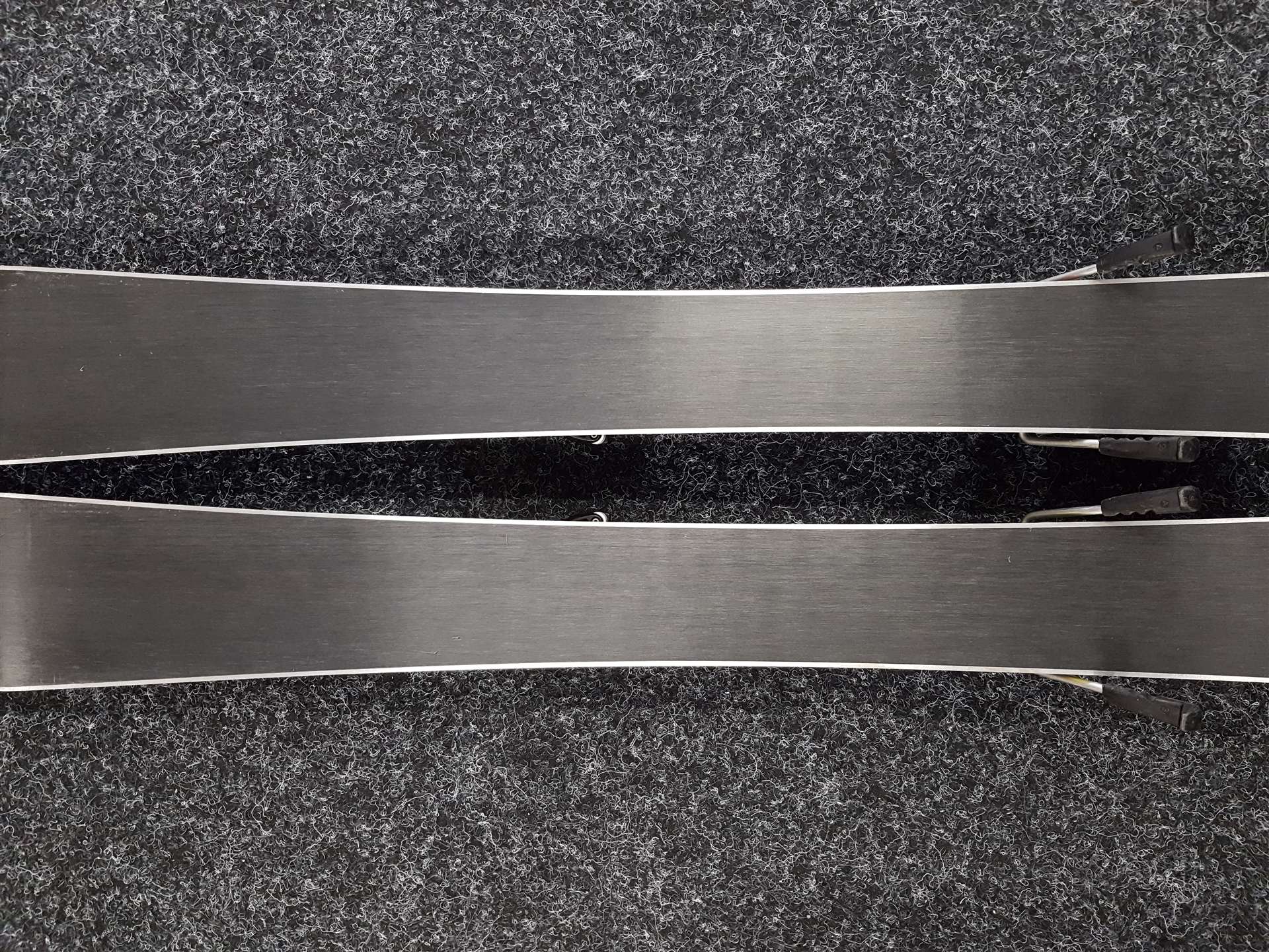 Skis enfant d'occasion SPORTEN Rocker + fixations Tyrolia SLR 4.5