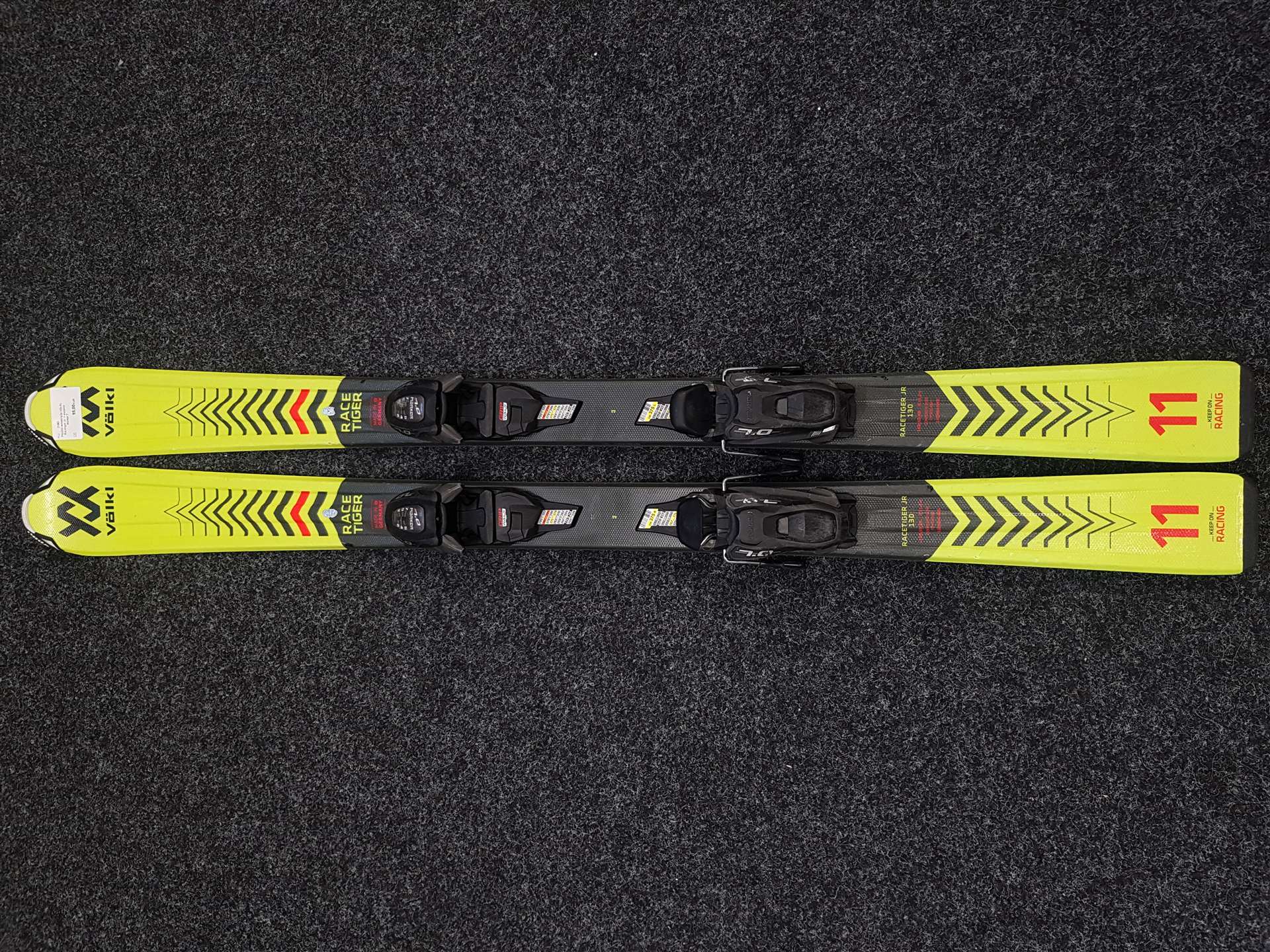 Gebrauchte Kinderski VÖLKL Racetiger Jr + Bindungen Marker 7