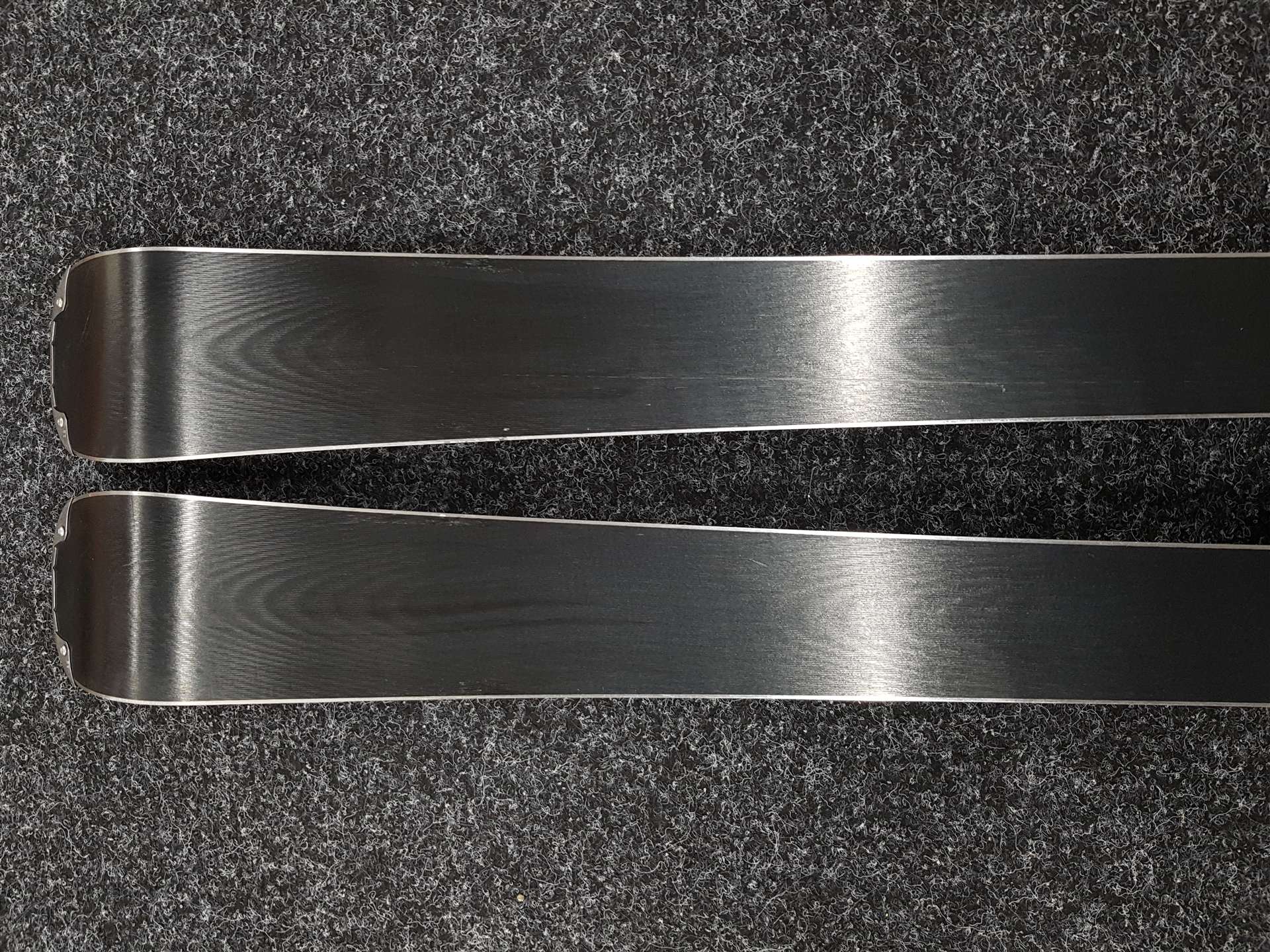 Używane narty BLIZZARD WCR 72 + wiązania Marker TLT 10