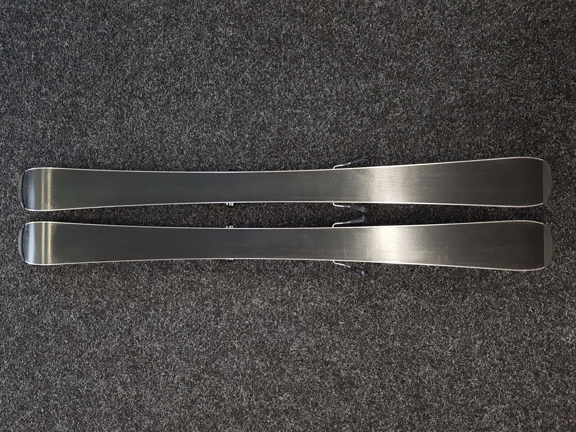 Rabljene dječje skije HEAD Super Shape + vezovi Head SL 75