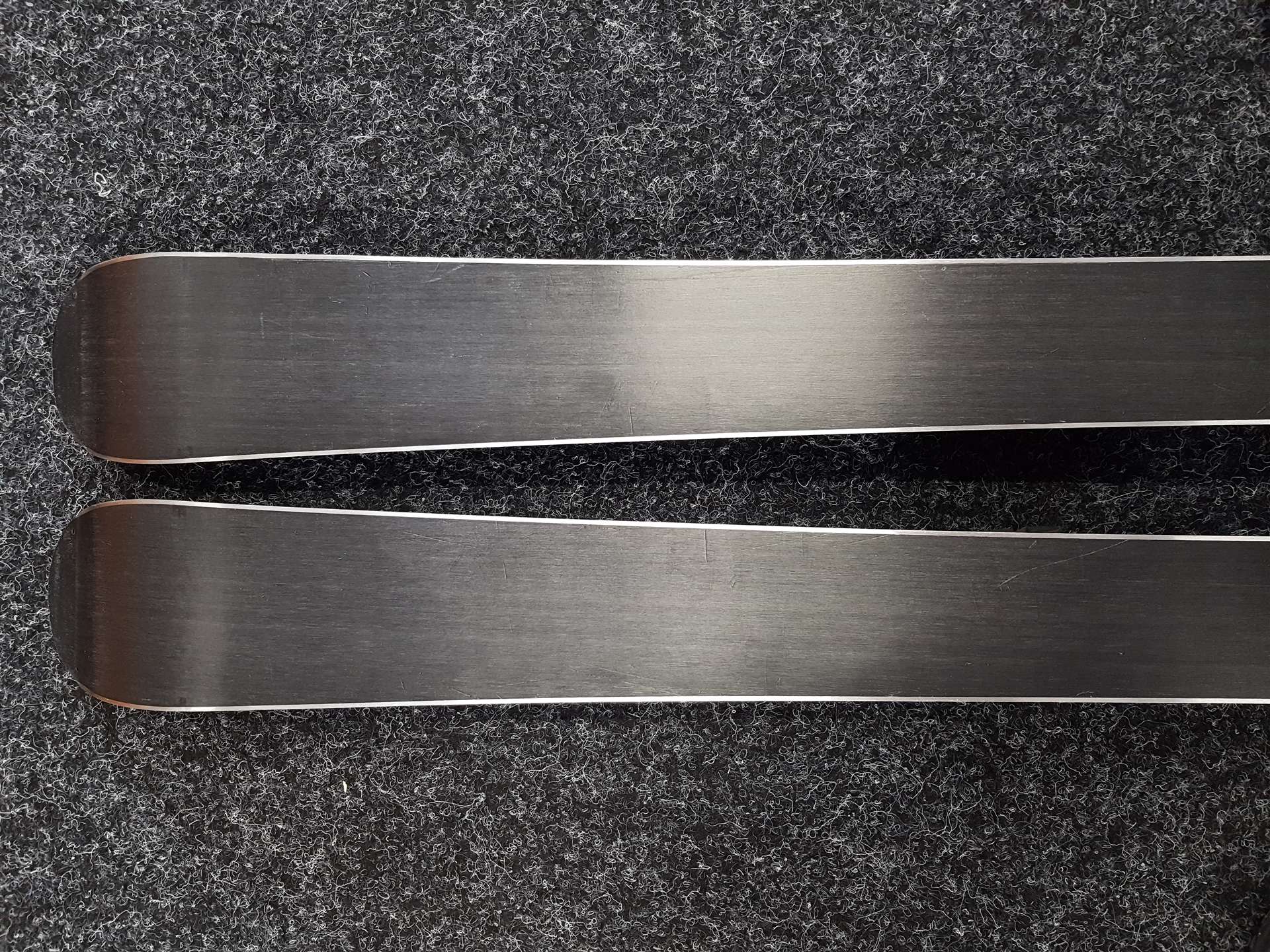 Sci usati per bambini VOLKL Racetiger SL + attacchi Marker 4.5