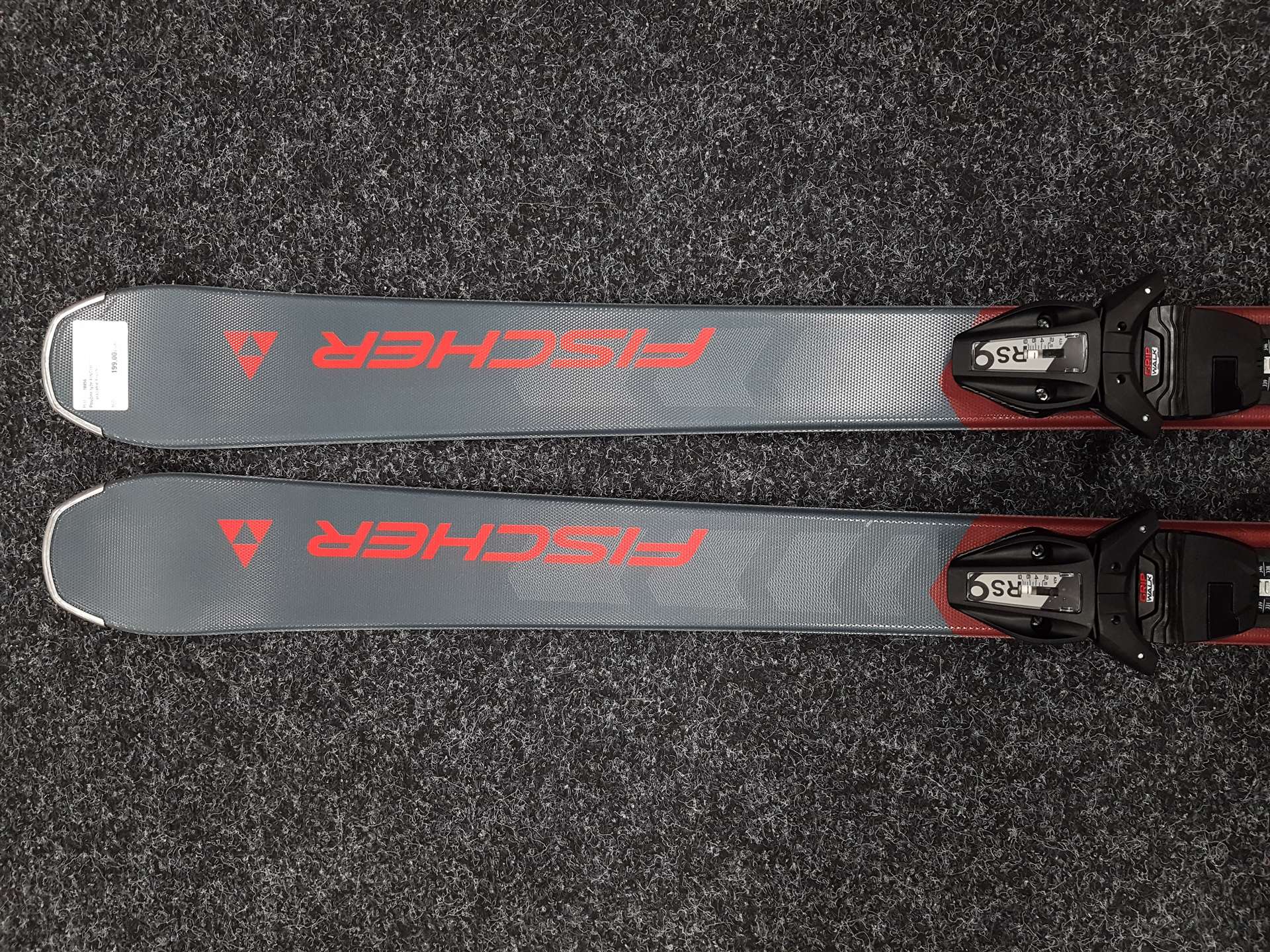 Skis FISCHER Fire d'occasion + fixations Fischer RS 9