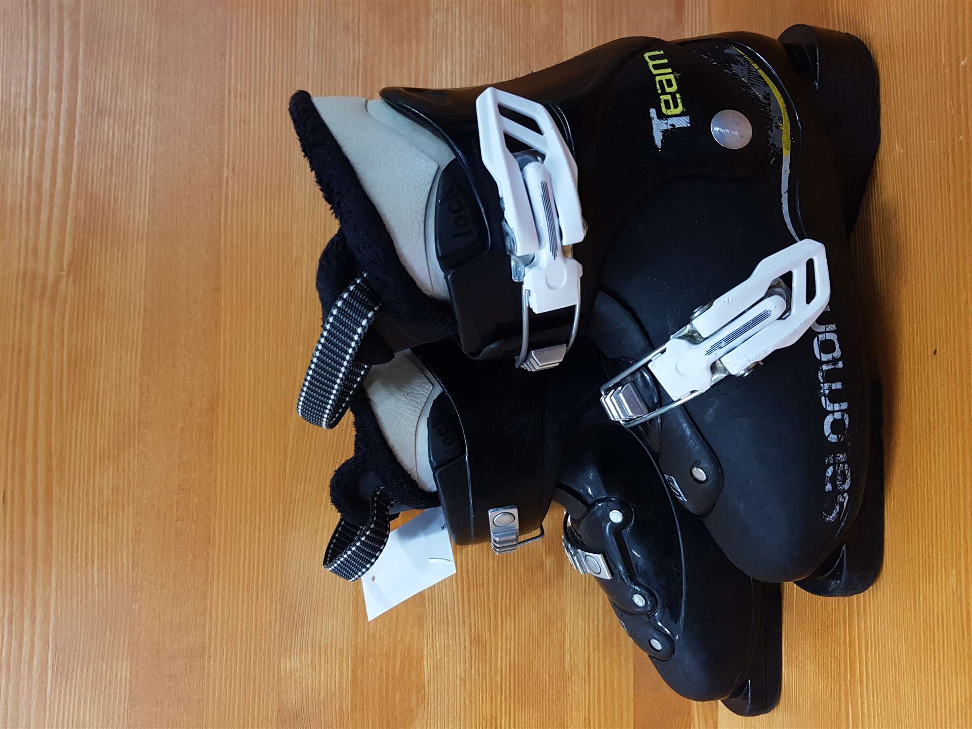 Použité lyžiarky SALOMON Team