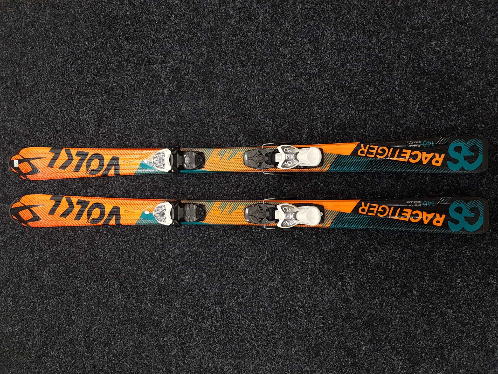 Použité lyže VOLKL Racetiger GS + vázání Marker 4,5