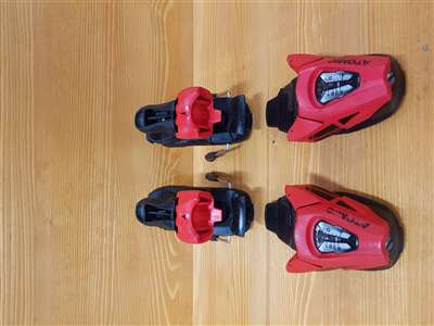 Verwendete Bindung Atomic 5 (DIN 4.5)