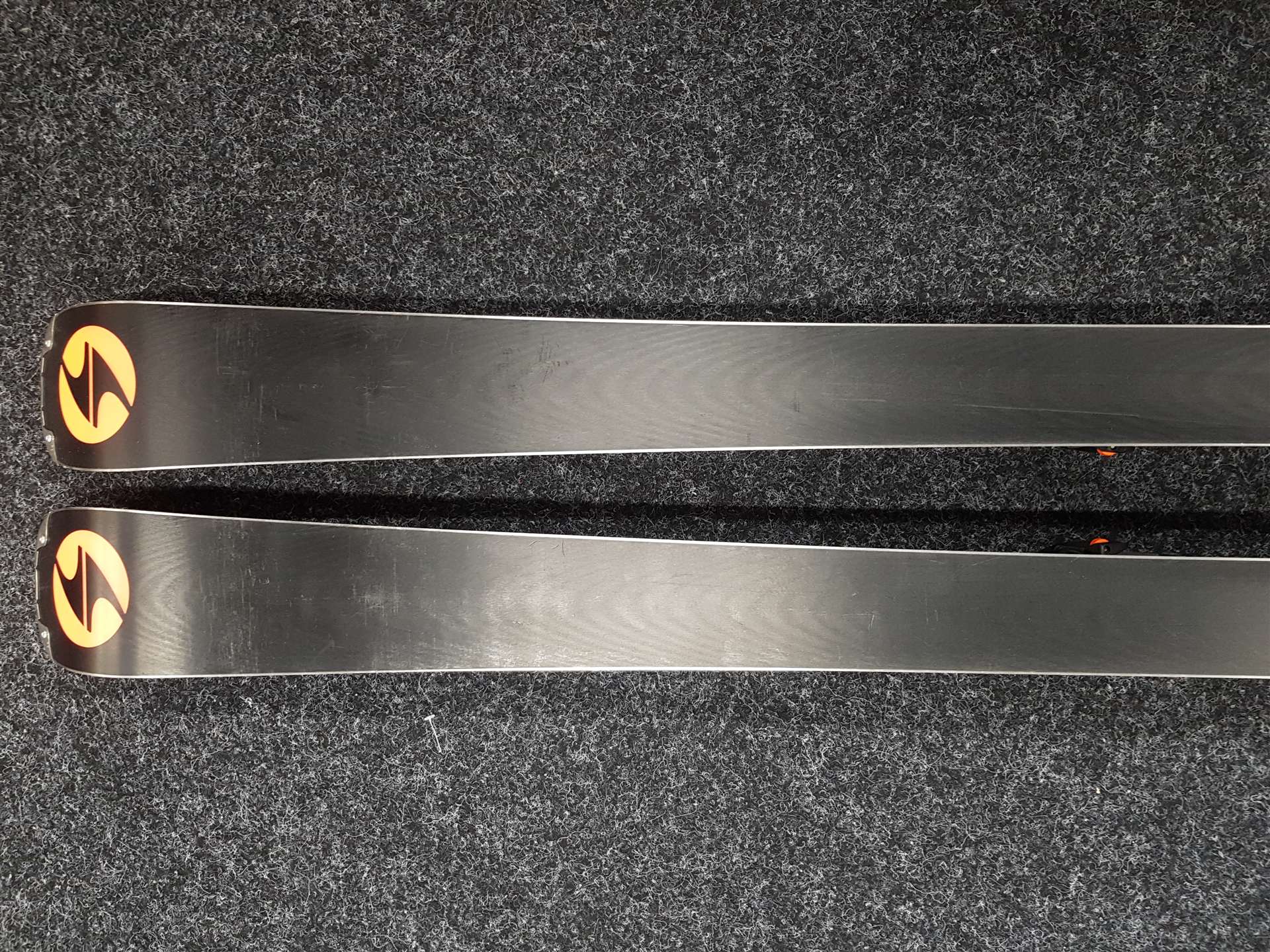 Gebrauchte BLIZZARD Firebird Ski + Marker TPC 10 Bindungen