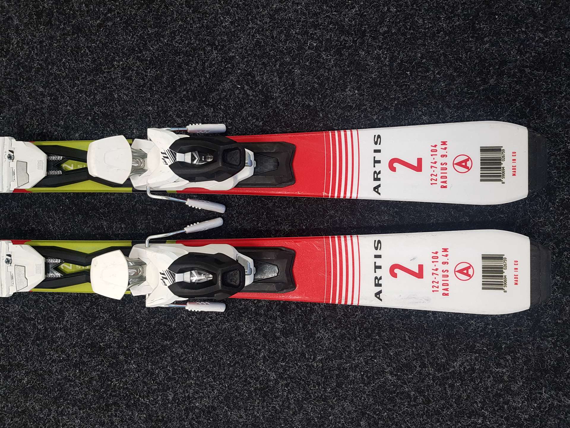 Použité lyže ARTIS 2 + viazanie Tyrolia Pro MBS 11