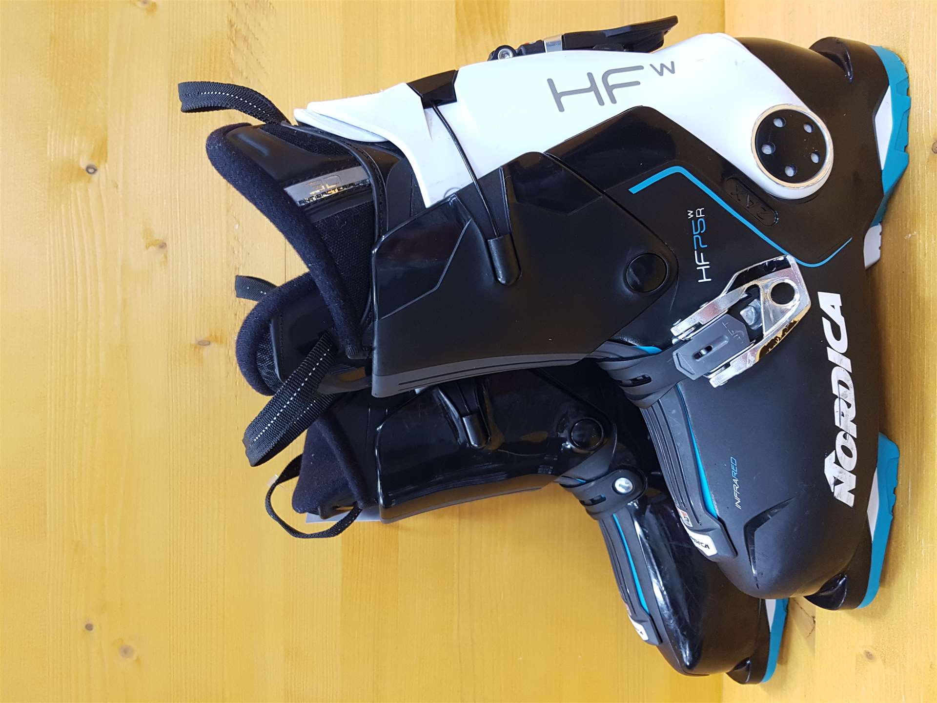 Použité lyžařky Nordica HF 75 WR