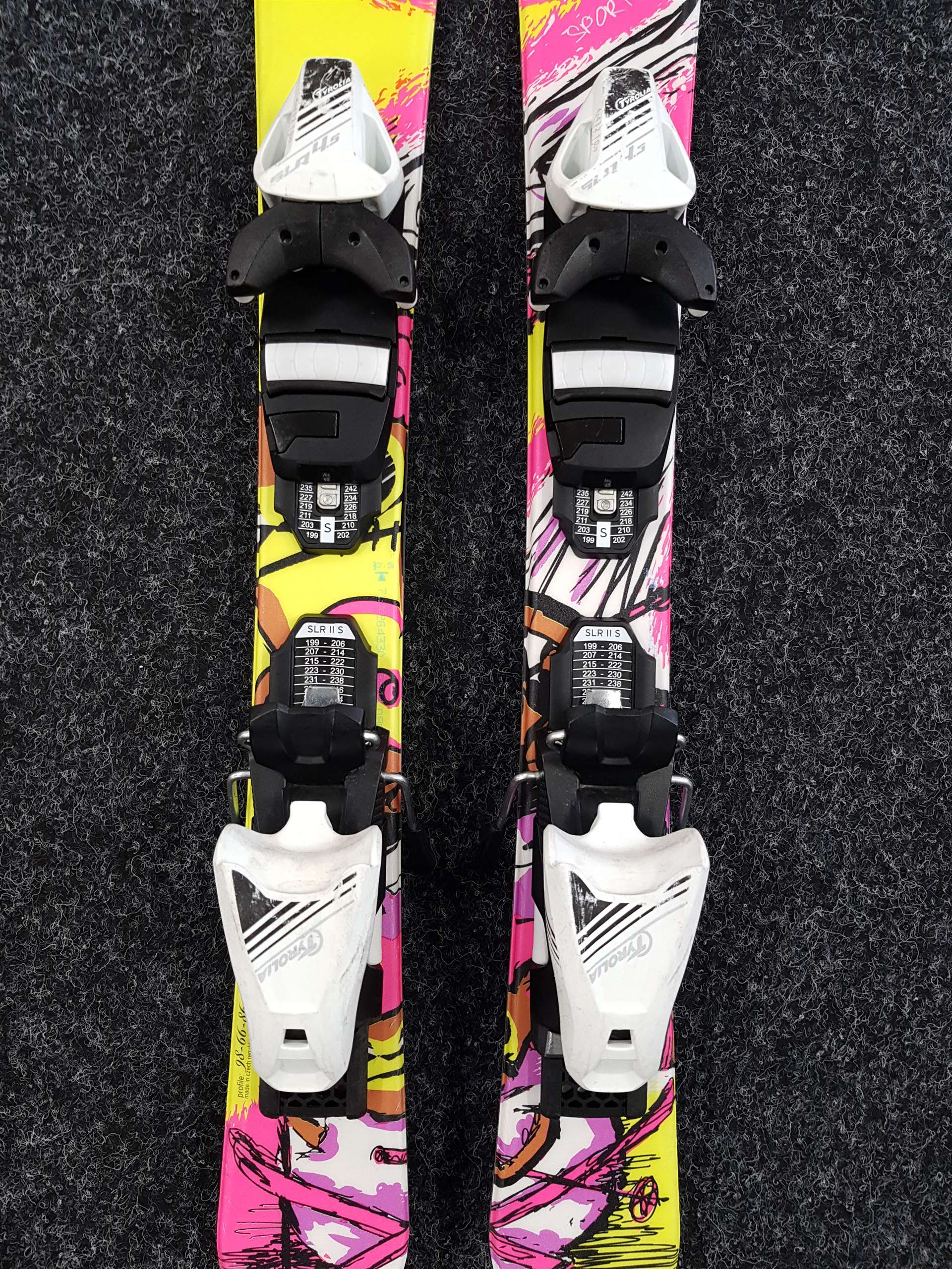 Skis enfant d'occasion SPORTEN Rocker + fixations Tyrolia SLR 4.5