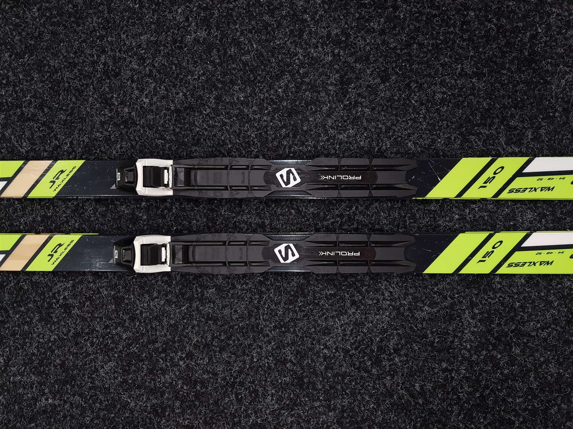 Skis de fond SPORTEN Favorit JR d'occasion + fixations Salomon NNN